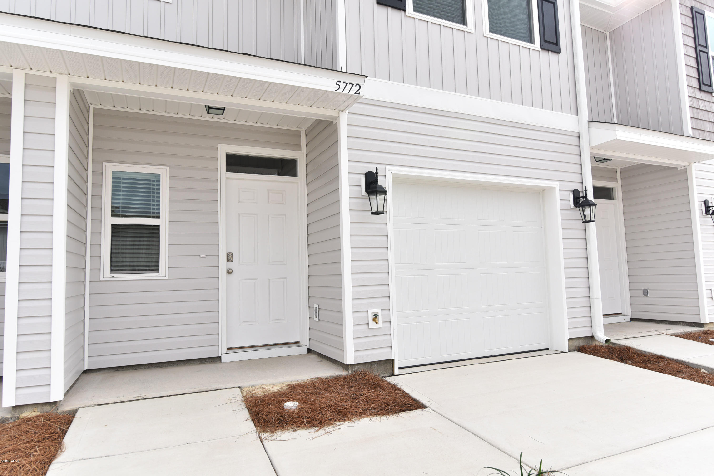 [No Recorded Subdiv] - Residential Lease