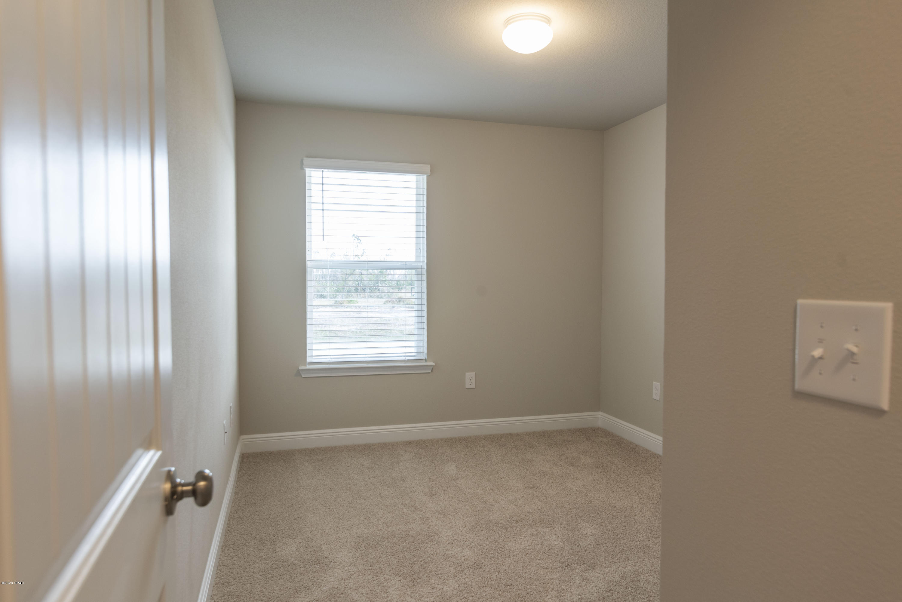 [No Recorded Subdiv] - Residential Lease