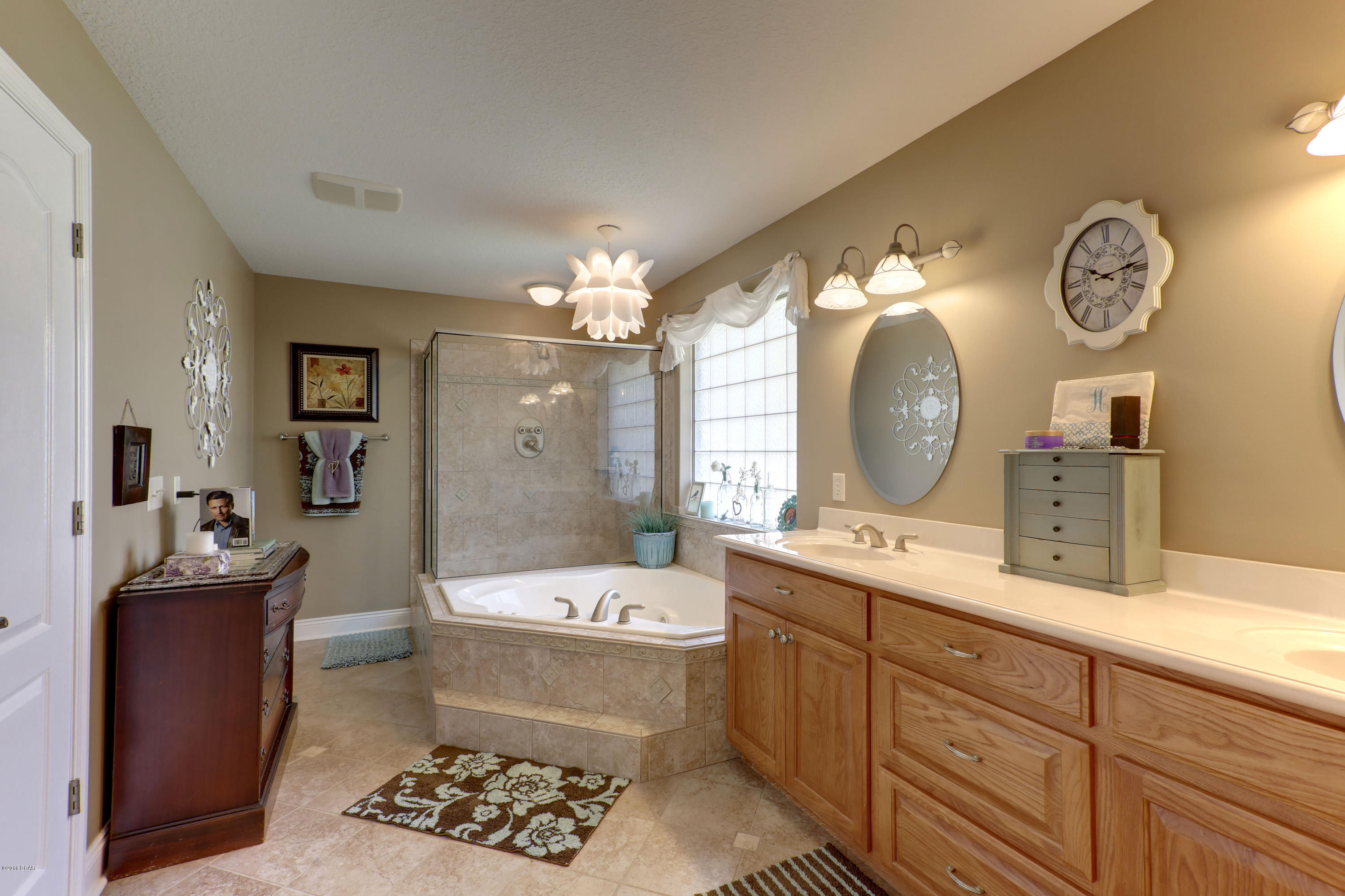 White Oaks - Residential