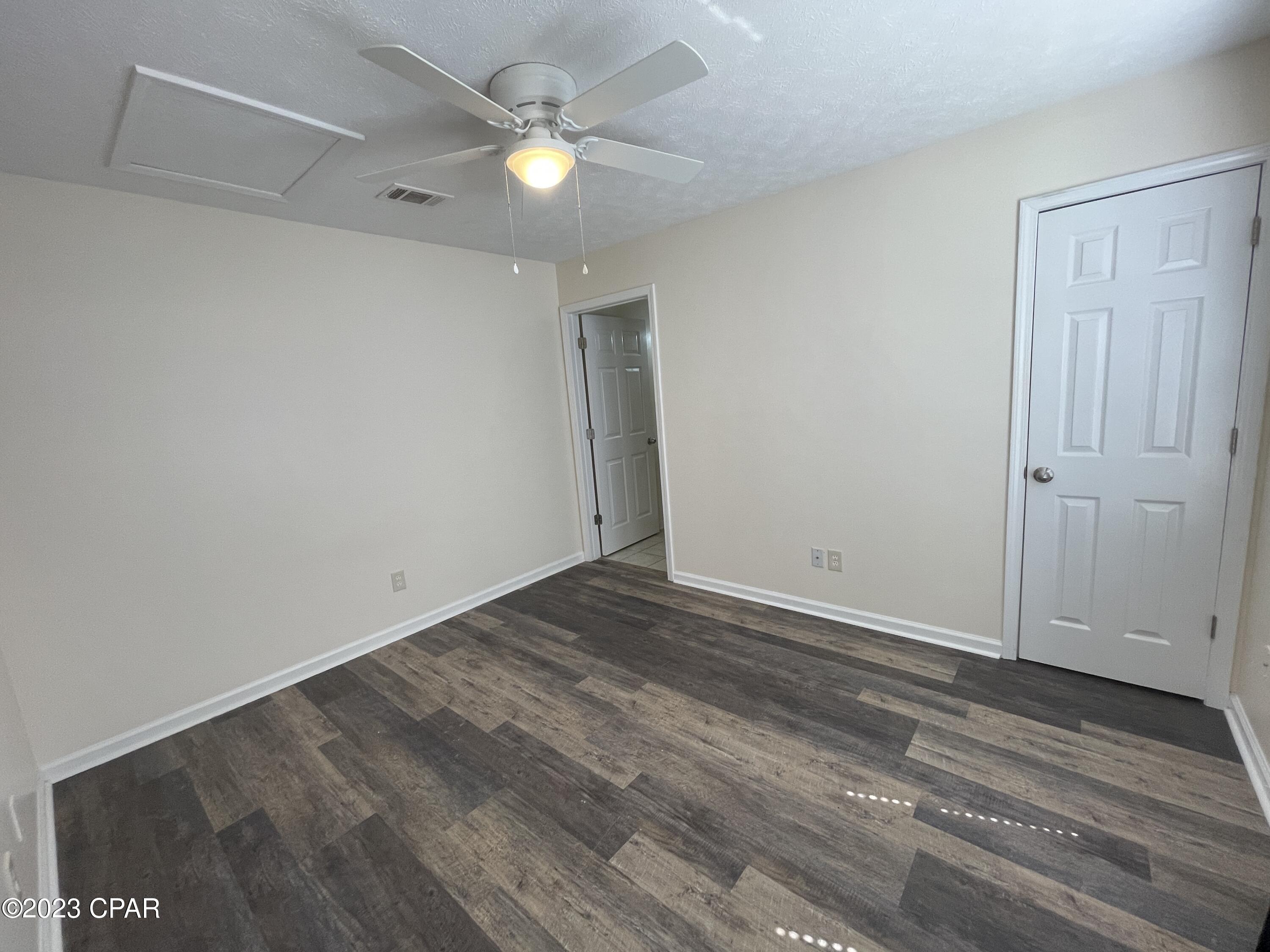 [No Recorded Subdiv] - Residential Lease