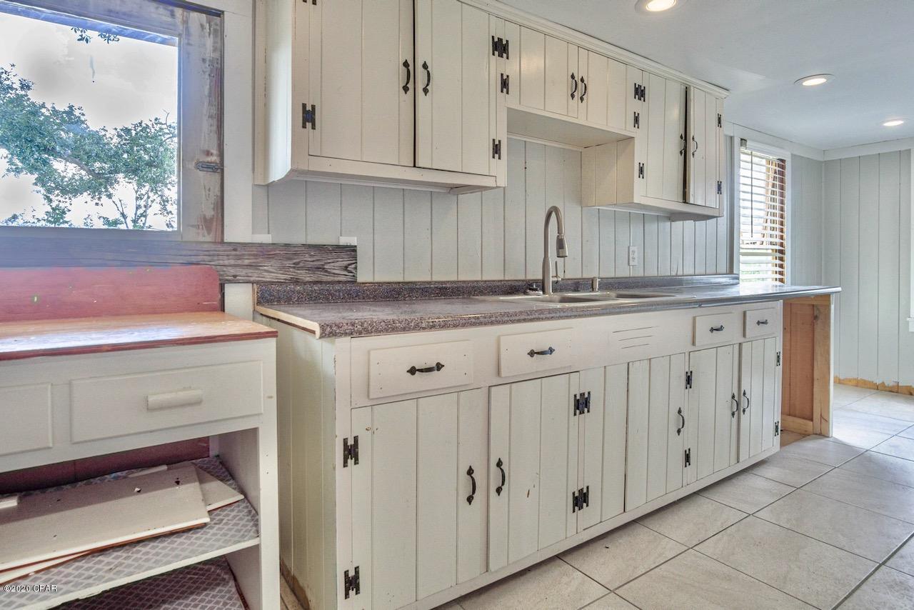 [No Recorded Subdiv] - Land