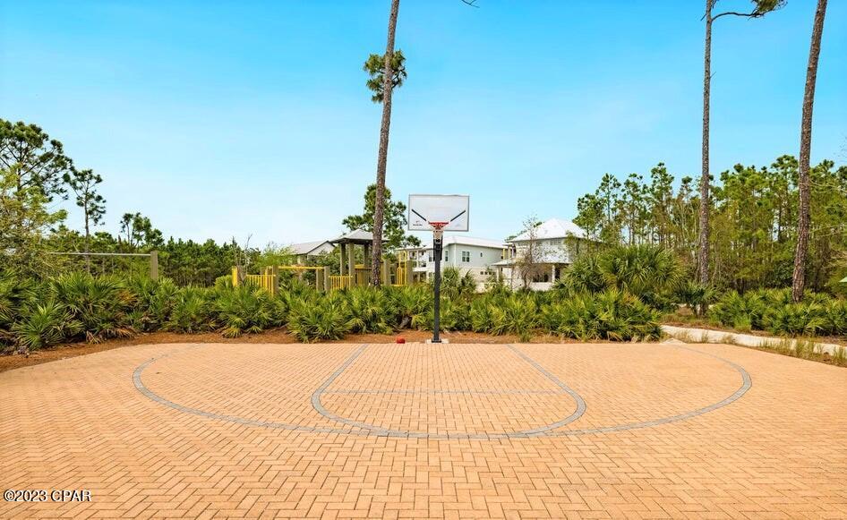 Martinique Phase I - Land