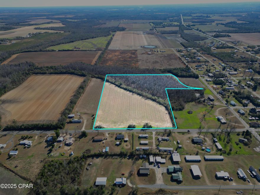 Looking for a place to build your dream home close to town?  Or a possibly a place to build a subdivision?  This is it.  15 acres in the city limits of Altha.  Close proximity to city water and sewer.  Walking distance to Altha School.  Owner holds an active Florida Real Estate License.

***Bring Offers***