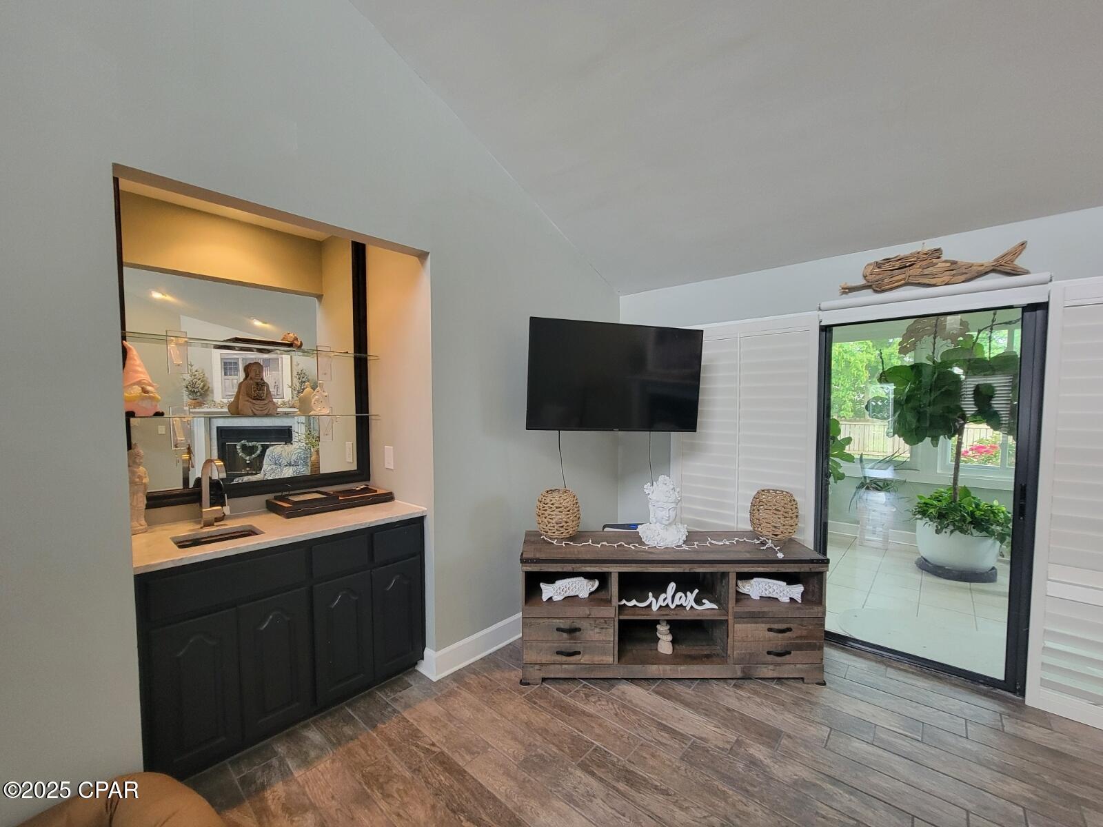 Bay Point Unit 1 - Residential Lease