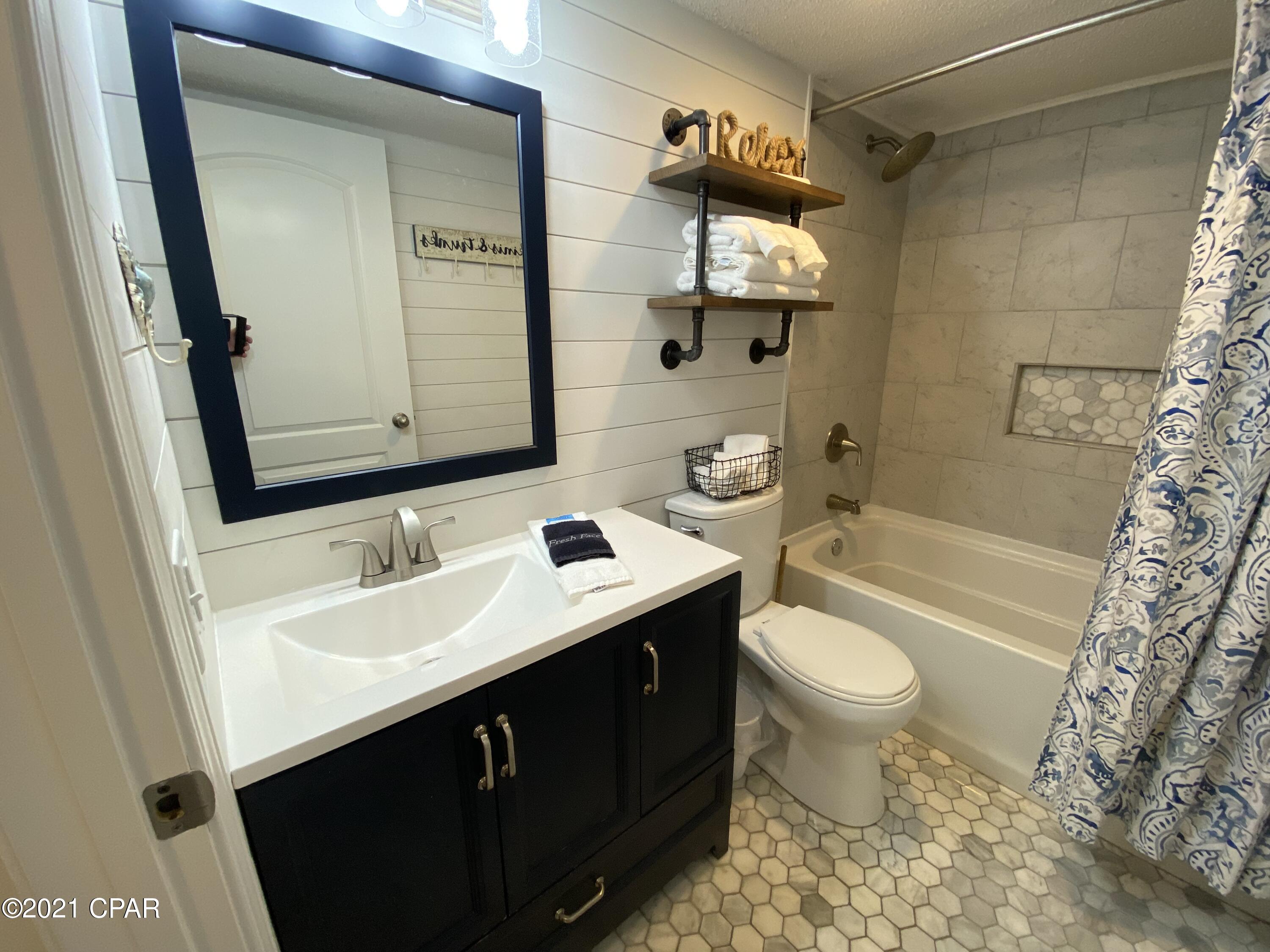 Pinnacle Port Phase 1-B - Residential