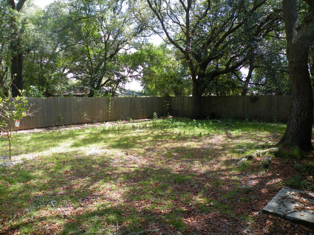 Long Point Park 1st Add - Residential