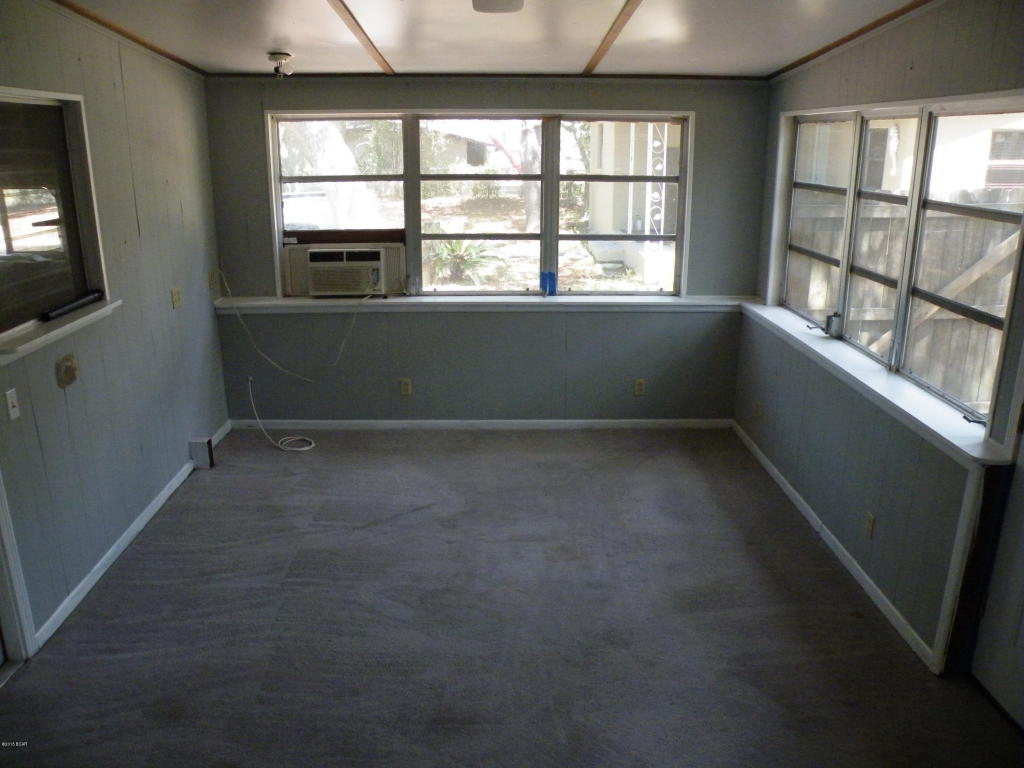 Long Point Park 1st Add - Residential