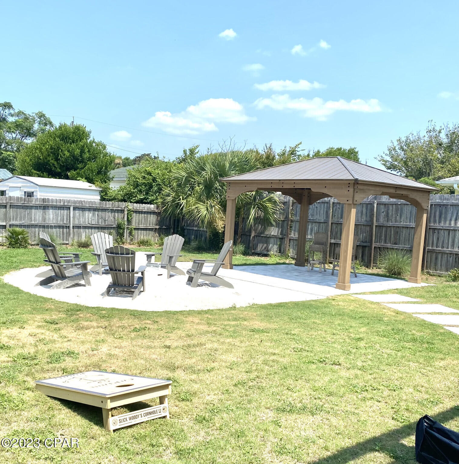 Kiska Beach - Residential