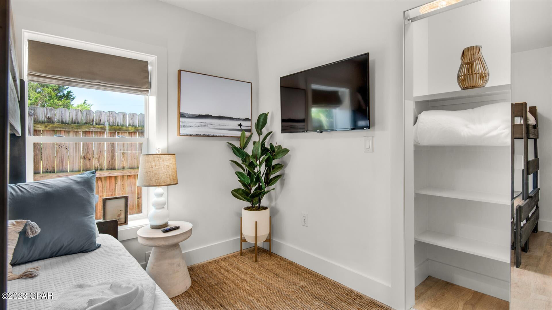 Kiska Beach - Residential