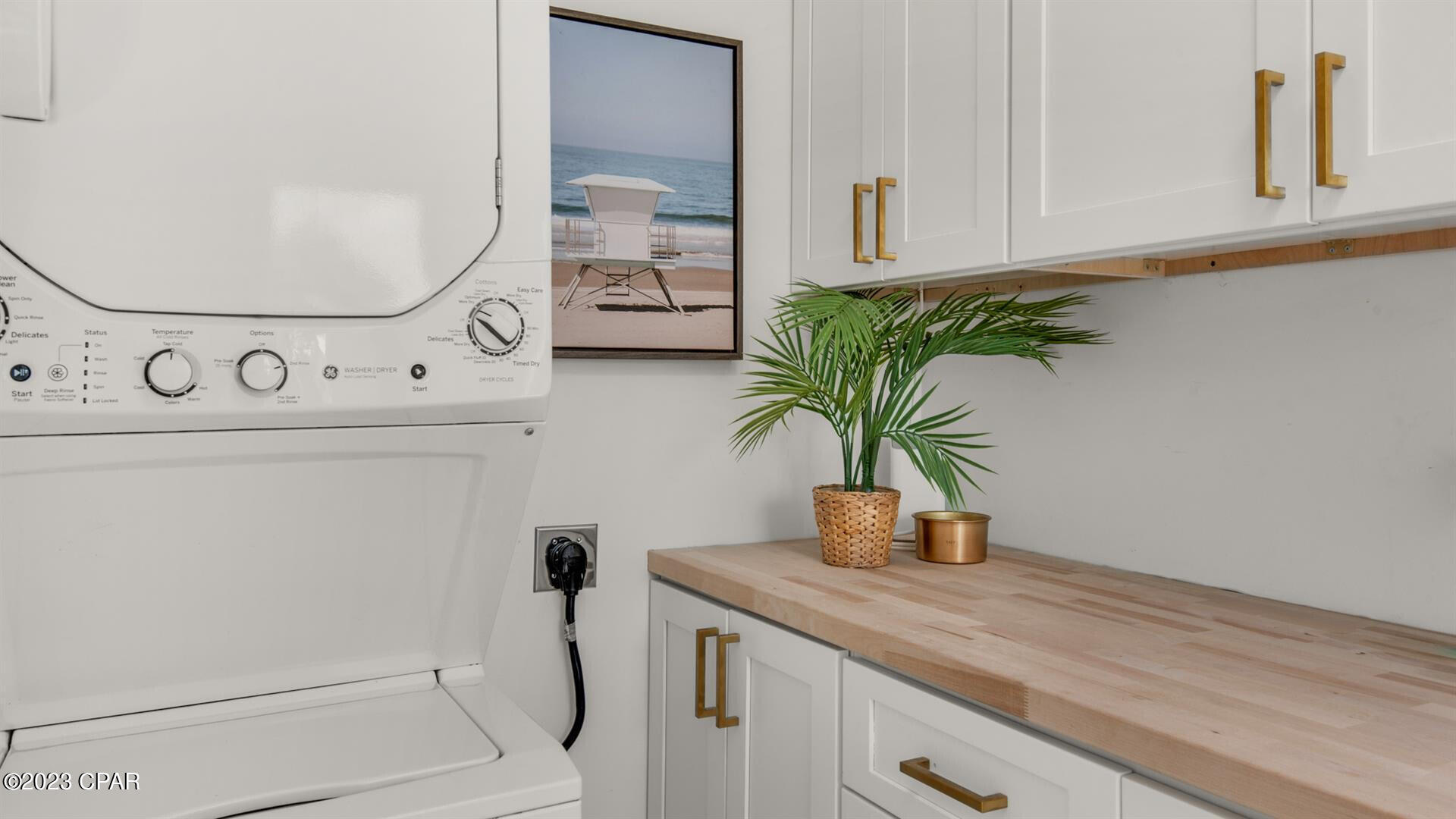 Kiska Beach - Residential