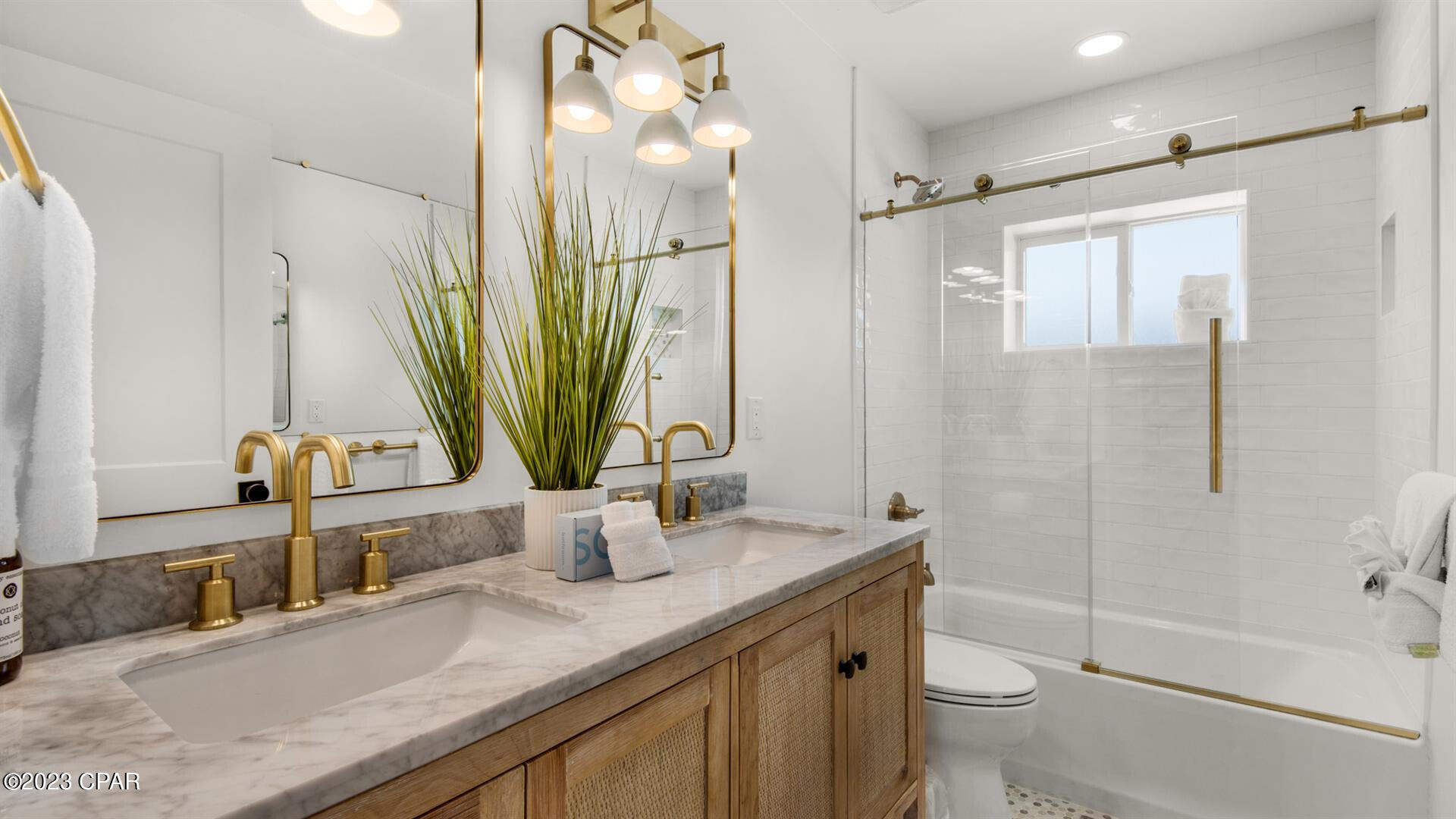 Kiska Beach - Residential