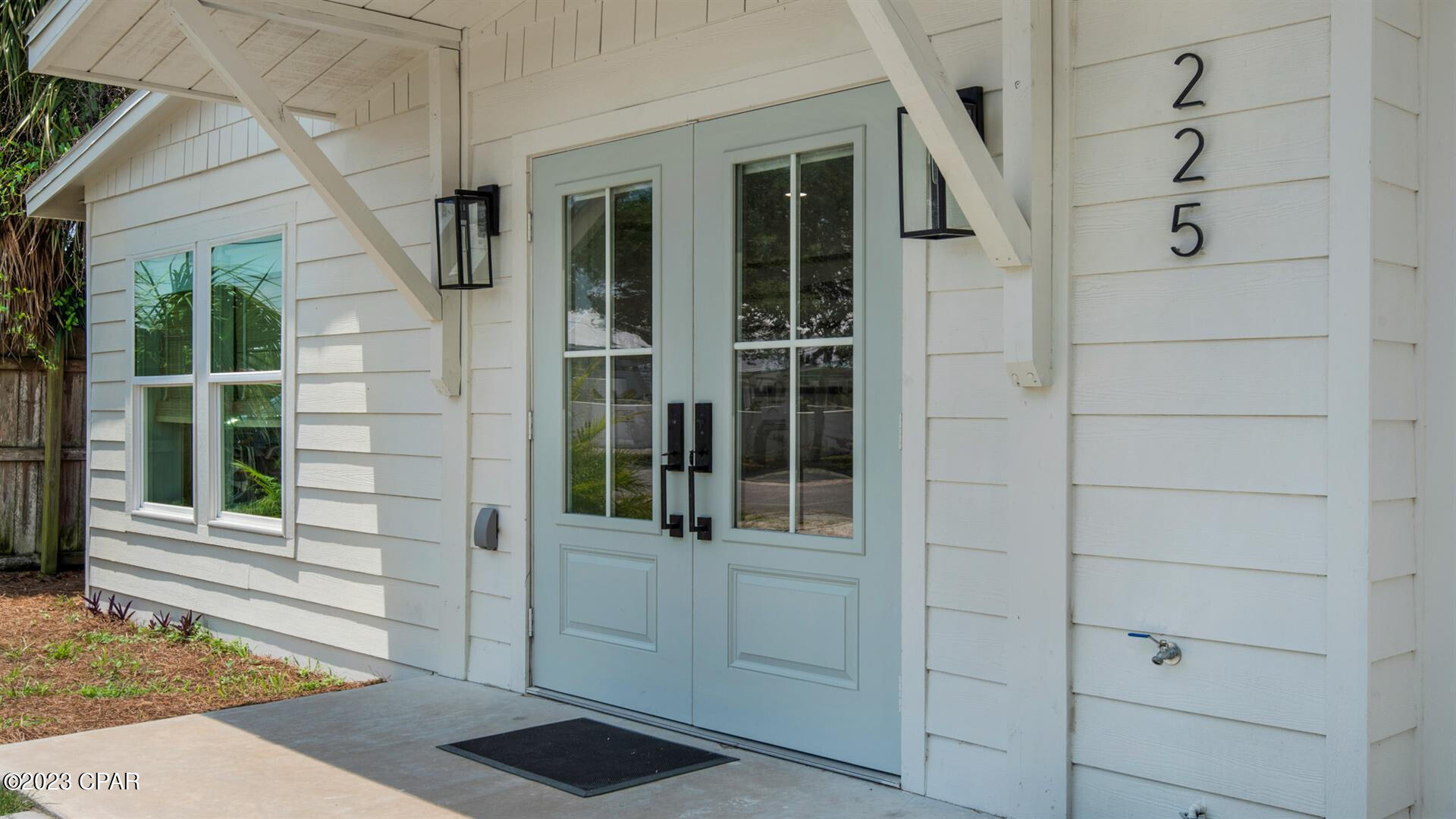 Kiska Beach - Residential