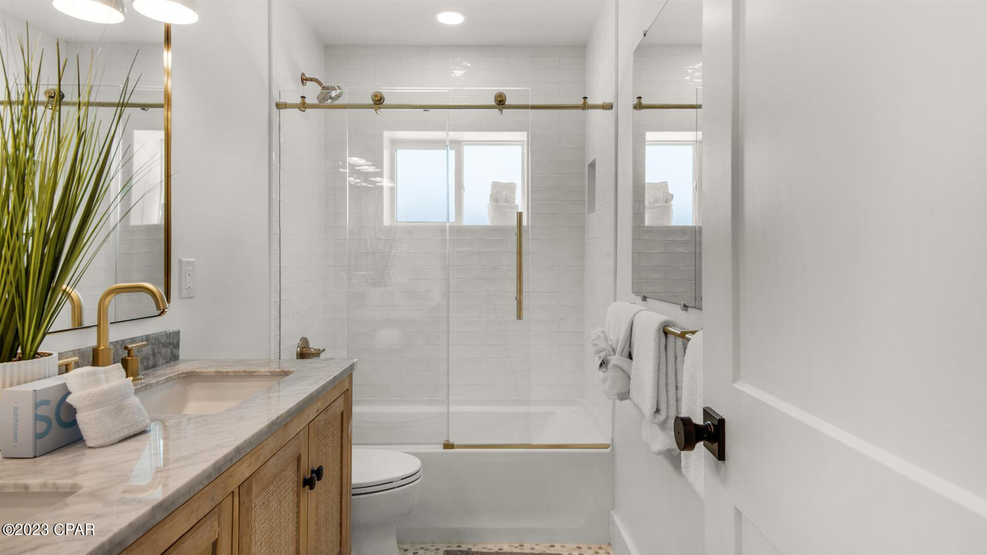 Kiska Beach - Residential