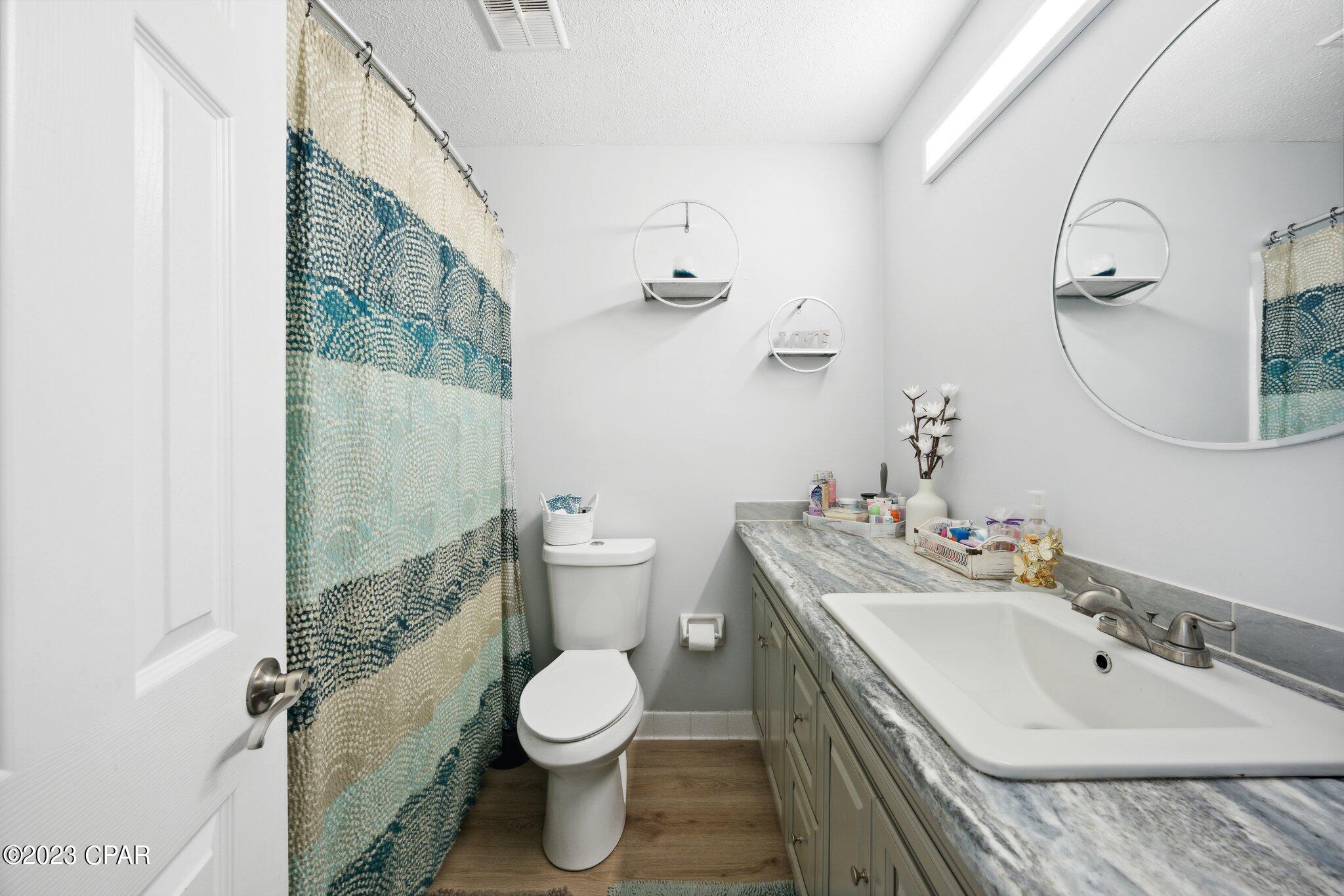 Belaire Estates U-1 Replat - Residential