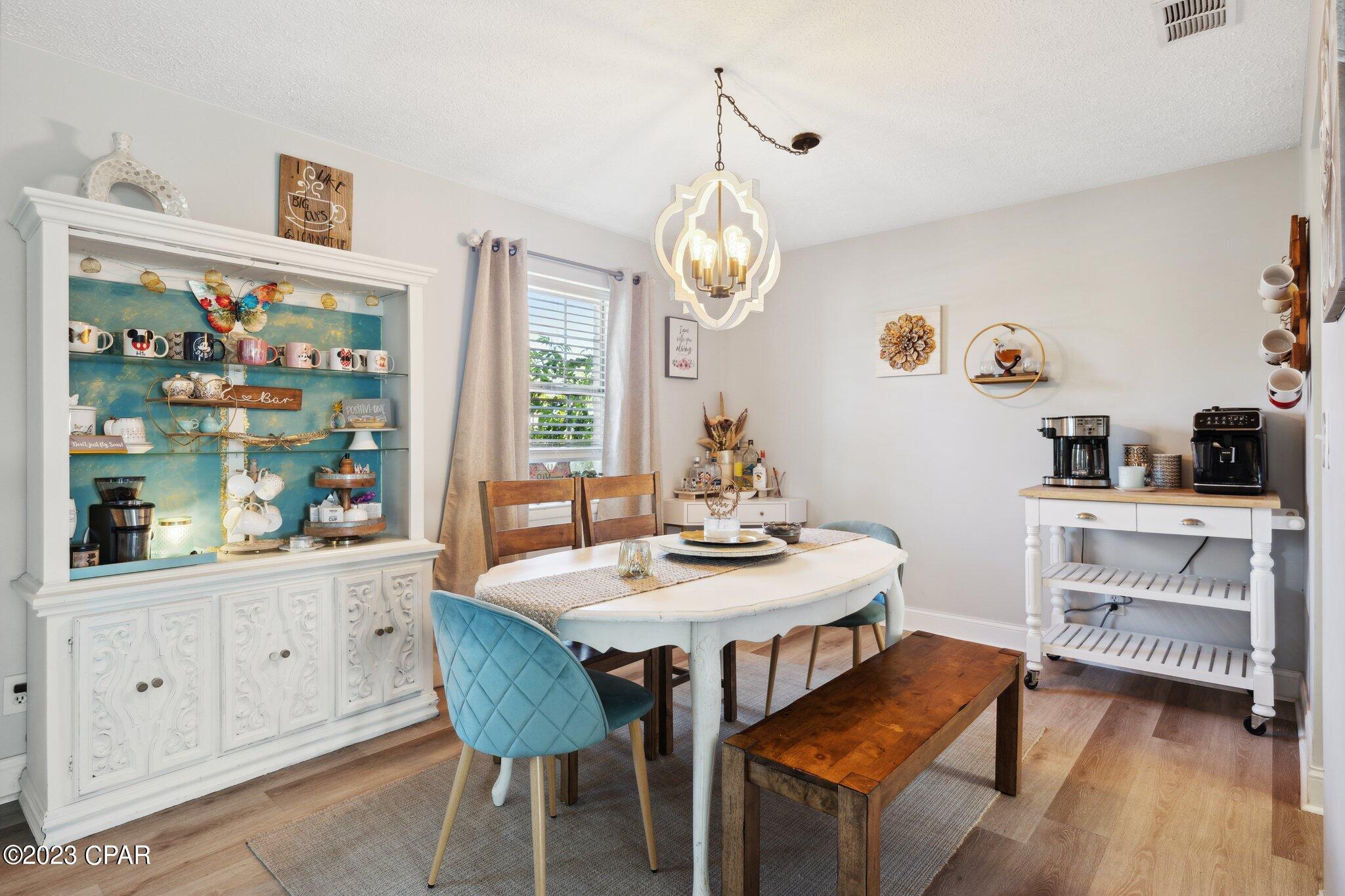 Belaire Estates U-1 Replat - Residential