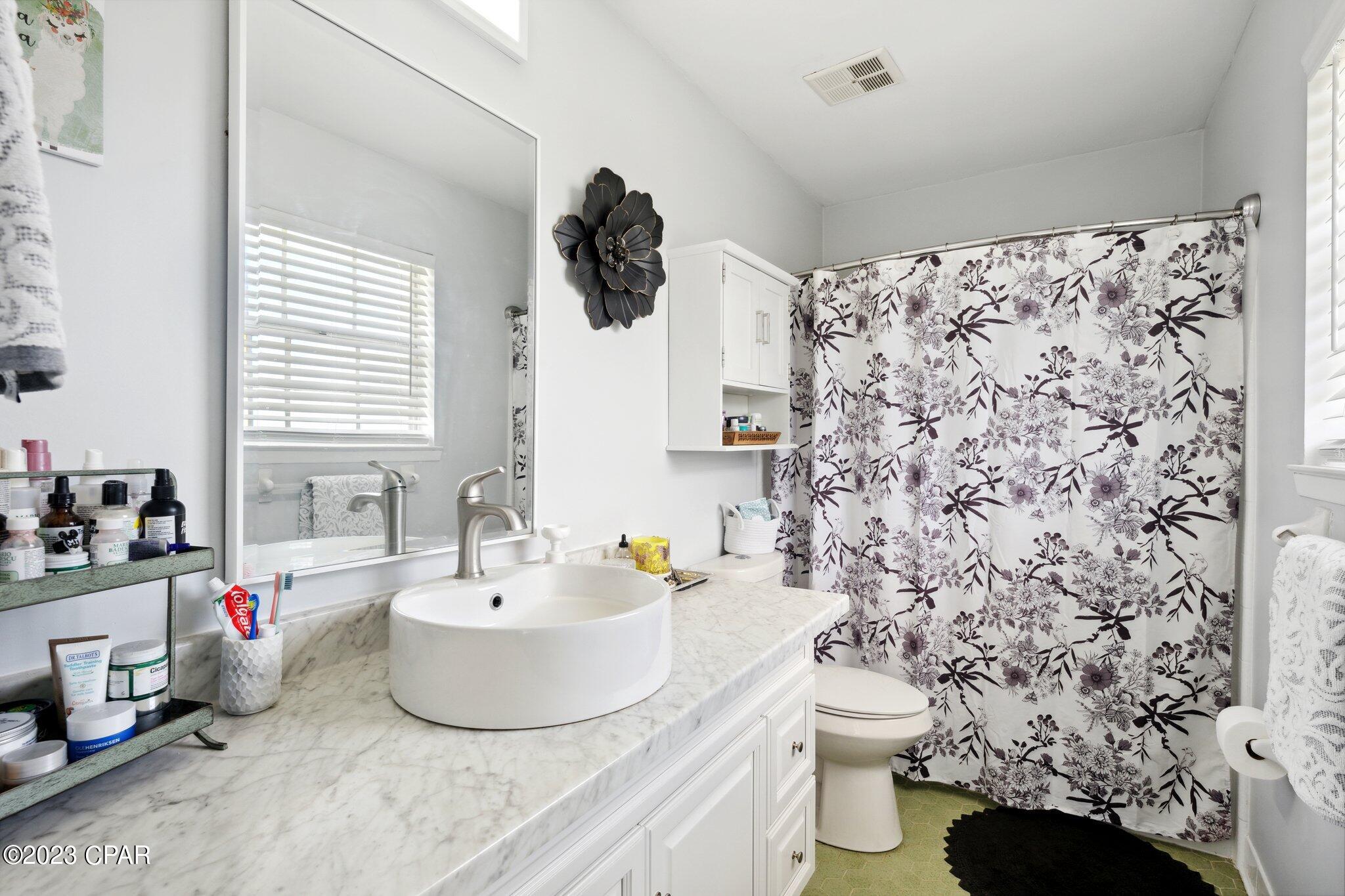 Belaire Estates U-1 Replat - Residential