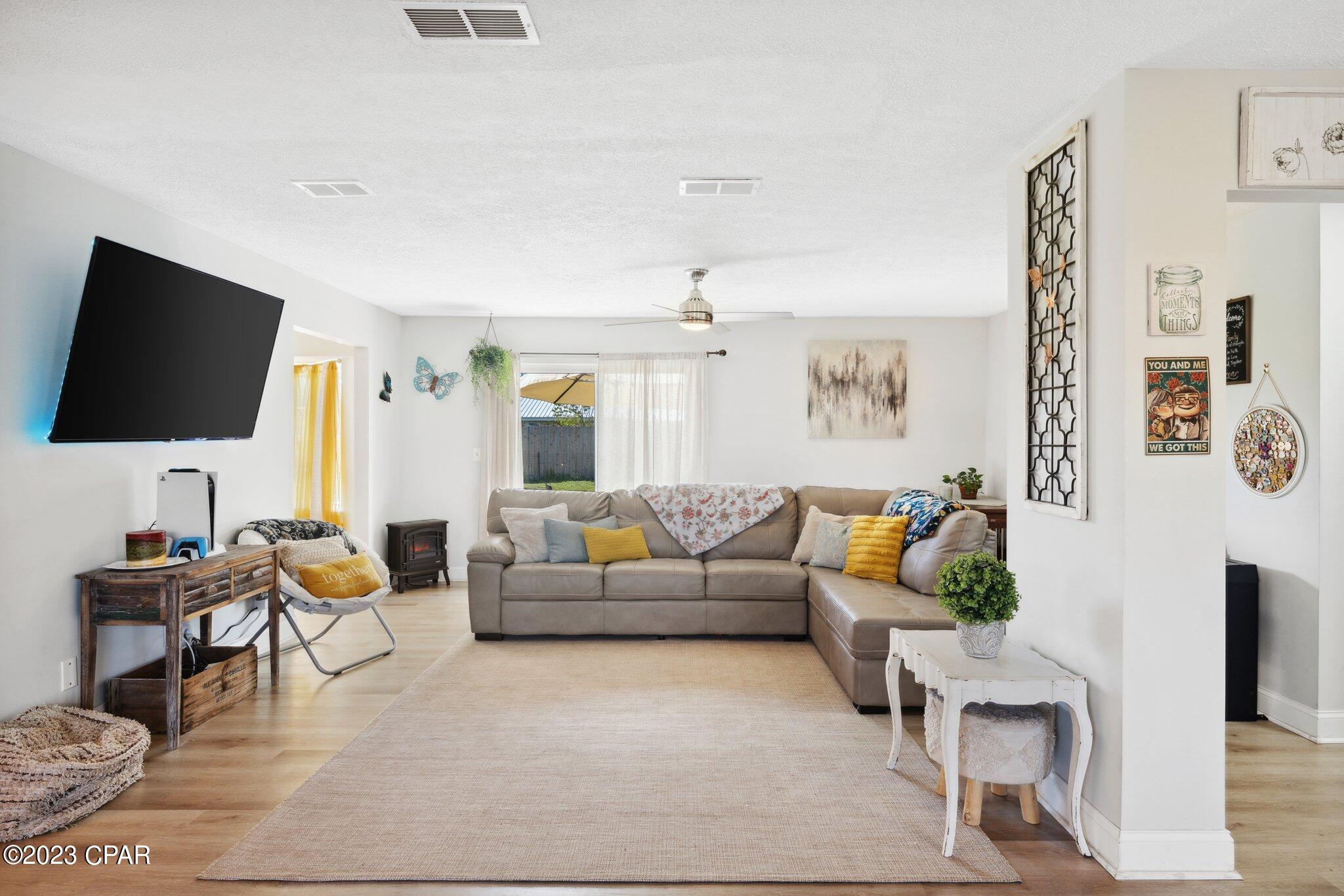 Belaire Estates U-1 Replat - Residential