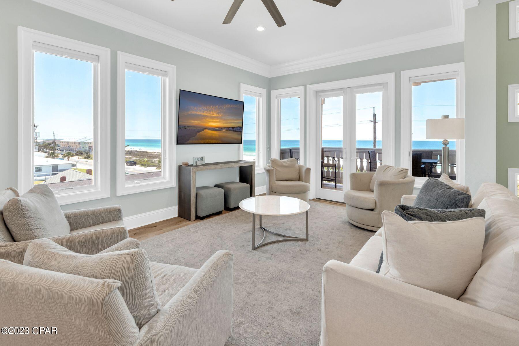 Laguna Legends - Residential