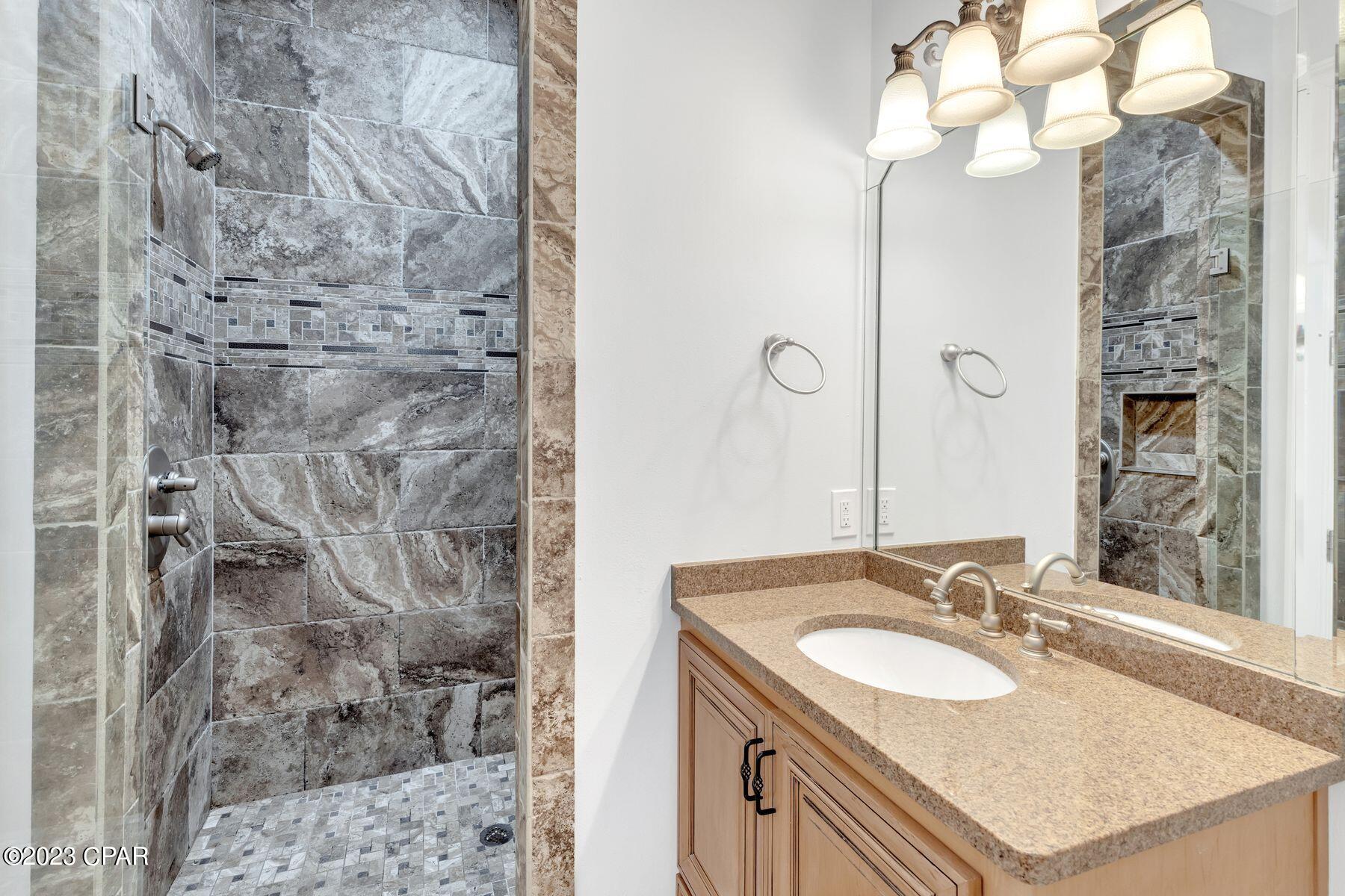 Laguna Legends - Residential