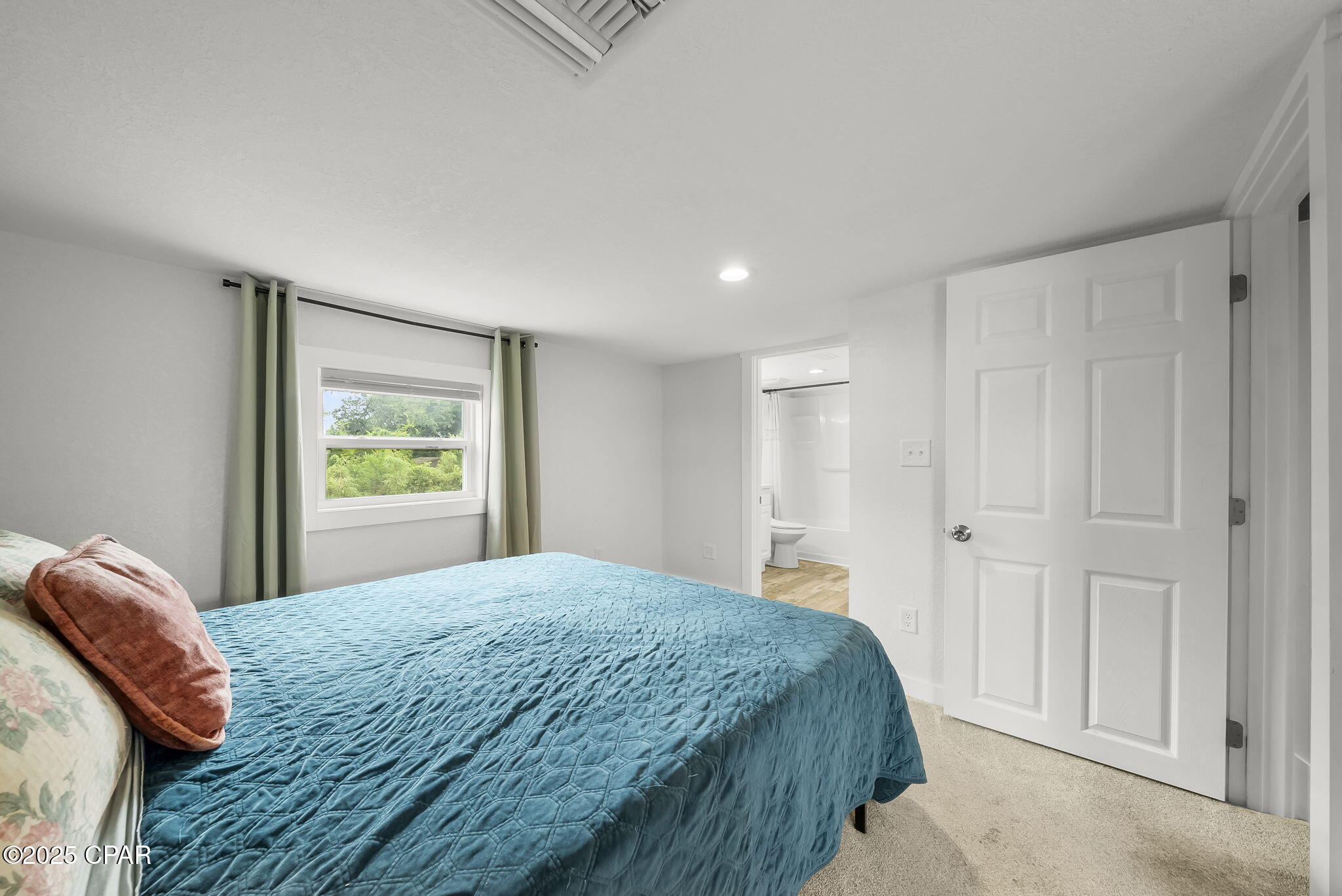 Cove Terrace 2nd Add - Residential