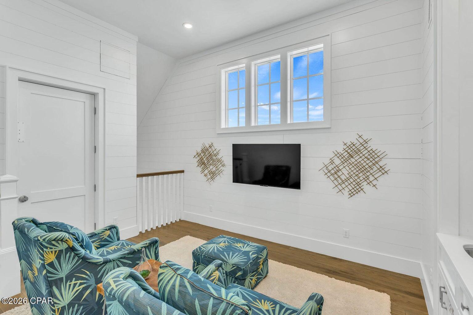 Eastern Lake - Residential