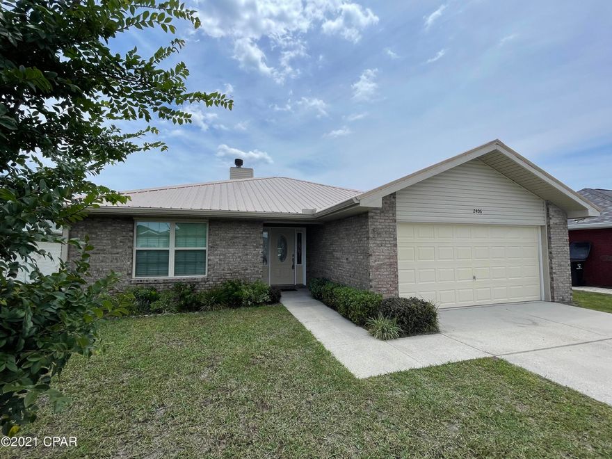 Brentwoods Subdivision:  3 bedroom, 2 bath, 1616 Sf home with 2 car garage, partially fenced yard and separate detached 12x20 workshop / yard building.  Features and upgrades include: new metal roof in February 2019, extensively remodeled in 2020 to include, replacement of all windows, front and rear exterior doors, all new carpet in bedrooms, new lux vinyl plank in living room, hallways and closets, house and garage completely repainted including ceilings, trim and interior doors.  All windows dressed with new blinds, new light fixtures in the bathrooms, new vinyl trim on exterior, all new gutters.  HVAC system repalced in March 2021. with a transferrable 10 year warranty, new sprinkler system, including control box installed in April 2021 and new garbage disposal in April 2021. The 12x20 detached work shop  / yard building is only a tear old and has been insulated with spray foam