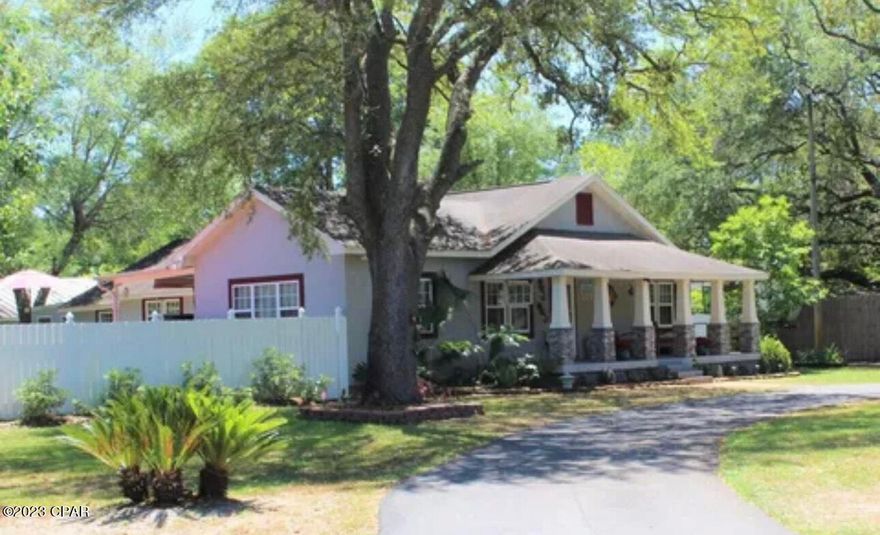 Welcome to 727 Arrow Street! This beautiful Craftsman-style home is nestled in Tyndall Parkway on 1.12 Acres, just 6 miles from Tyndall Airforce Base. With a touch of Florida Cottage Vibes, this home has all of the old home charm with modern conveniences. With 9.5-foot ceilings, engineered hardwood throughout the living area, a newly remodeled guest bath and an open-concept kitchen with granite countertops, this home is your canvas. It does need a little TLC but with minor things being done to bring it to completion, It cold be incredible!
There are 4 bedrooms and 2 bathrooms, this house also includes a spacious bonus room that could be used as a living space, office, or gym. The kitchen includes custom cabinetry including pot drawers and rolling shelving in the pantry. The spacious attic makes for great storage along with the spacious laundry/utility room.
You'll find that this home sits on over an Acre of fenced-in land which includes a custom walk-in chicken coop, a 24 x 32 workshop, a 32 ft. above ground pool, and a 20 x 27 deck to enjoy grilling by the pool and entertaining guests.
This property is large, open, and perfect for you!