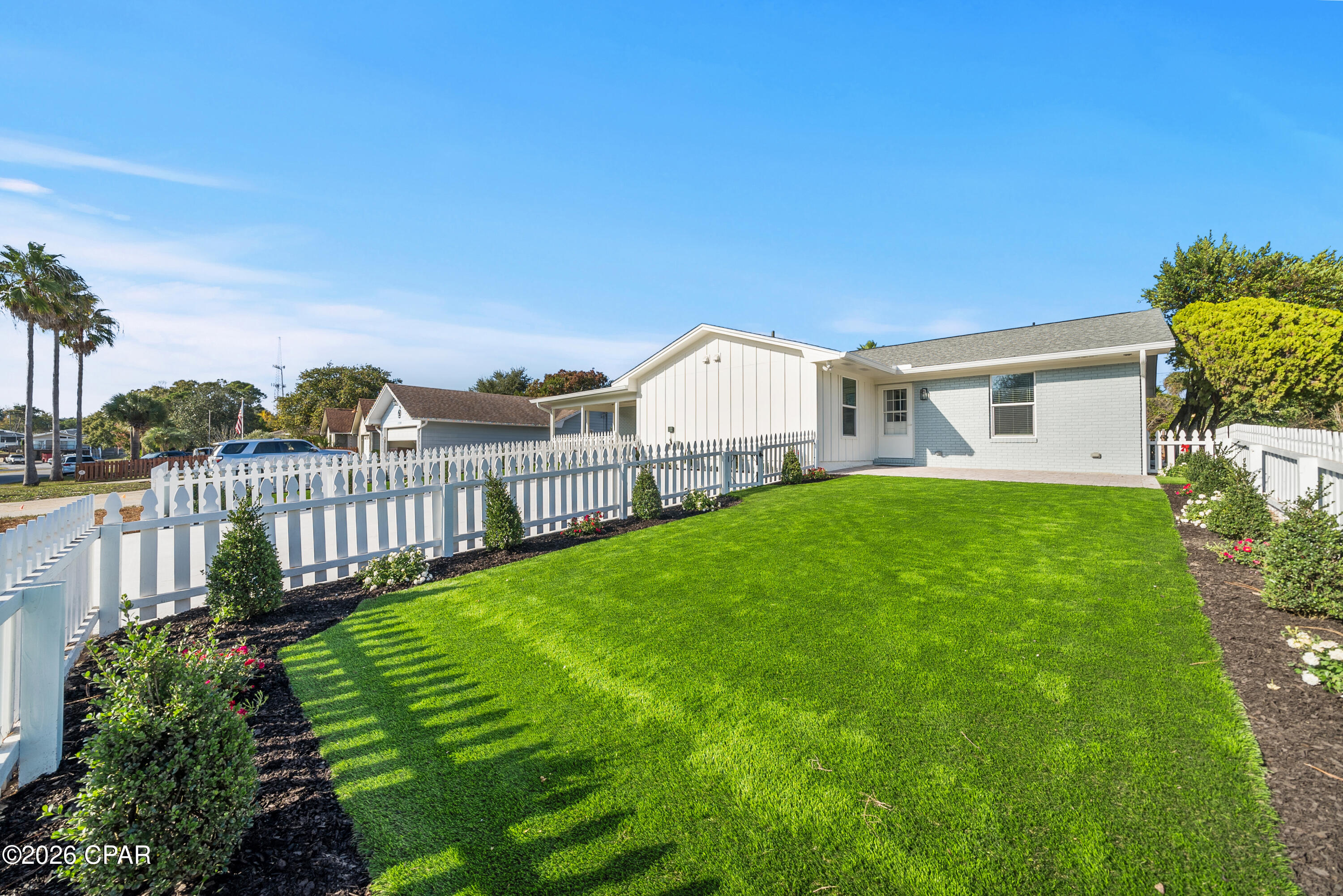 Lakeside Villas - Residential Lease