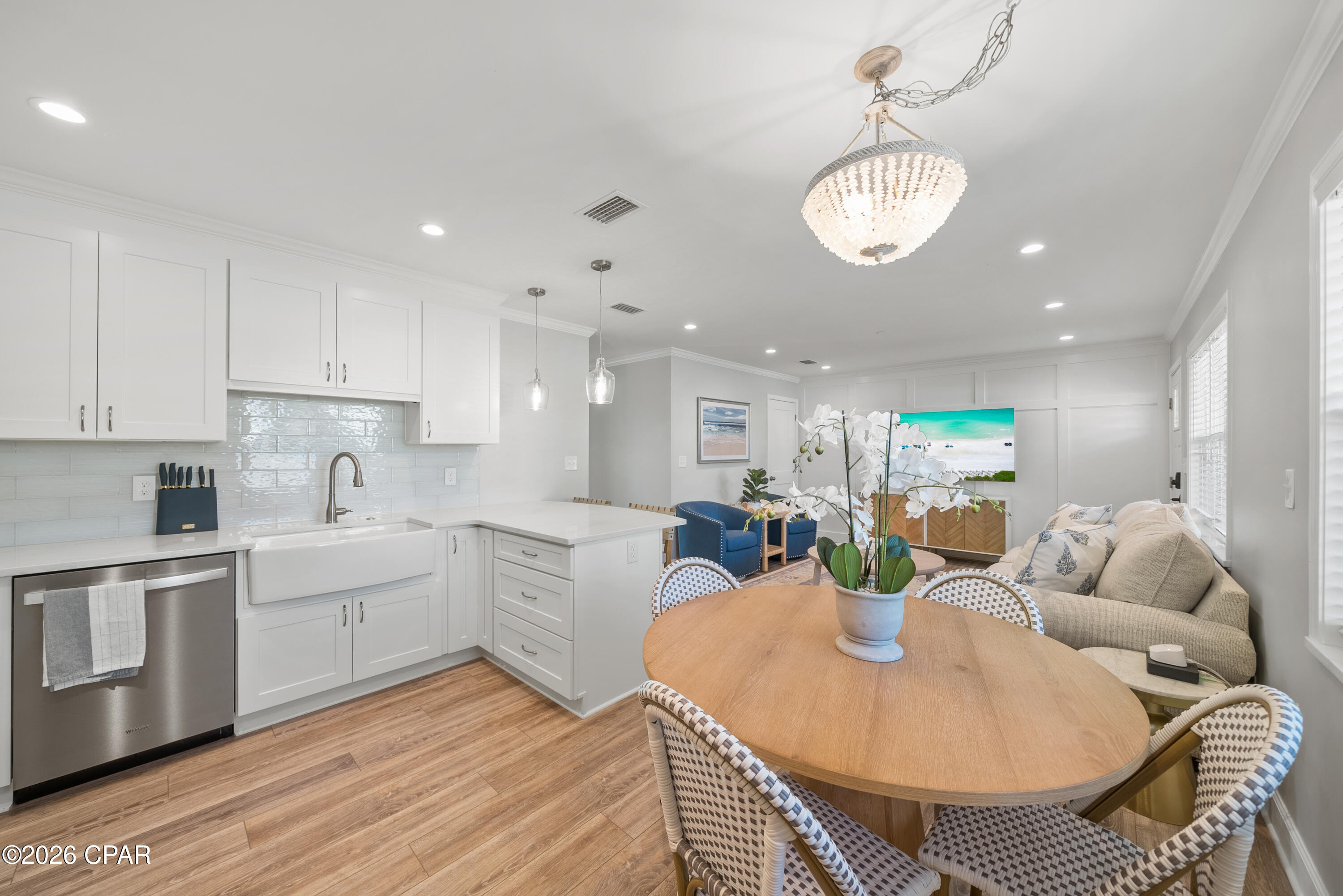 Lakeside Villas - Residential Lease