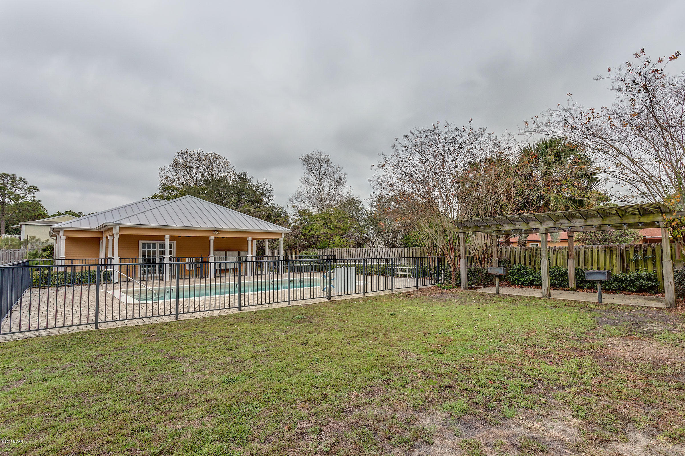 Hidden Lagoon - Residential