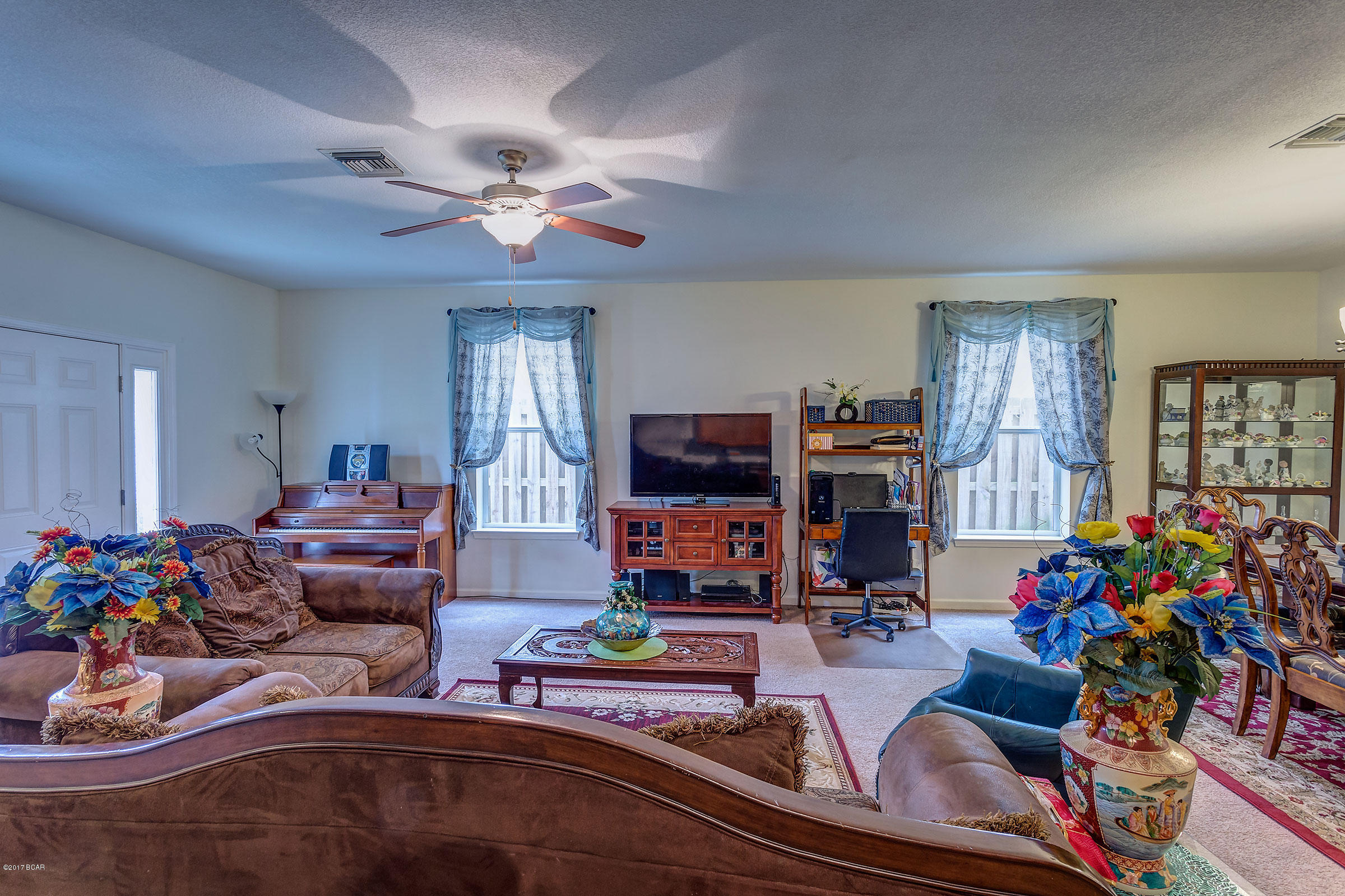 Hidden Lagoon - Residential