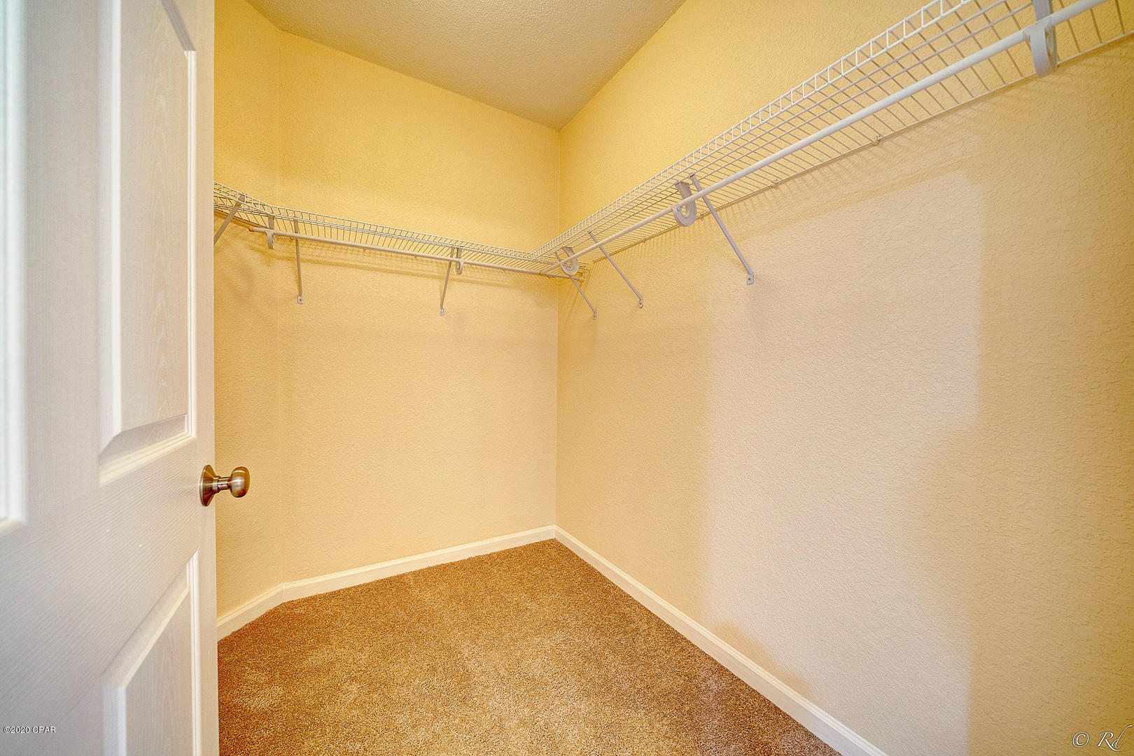 Hibiscus By The Bay - Residential