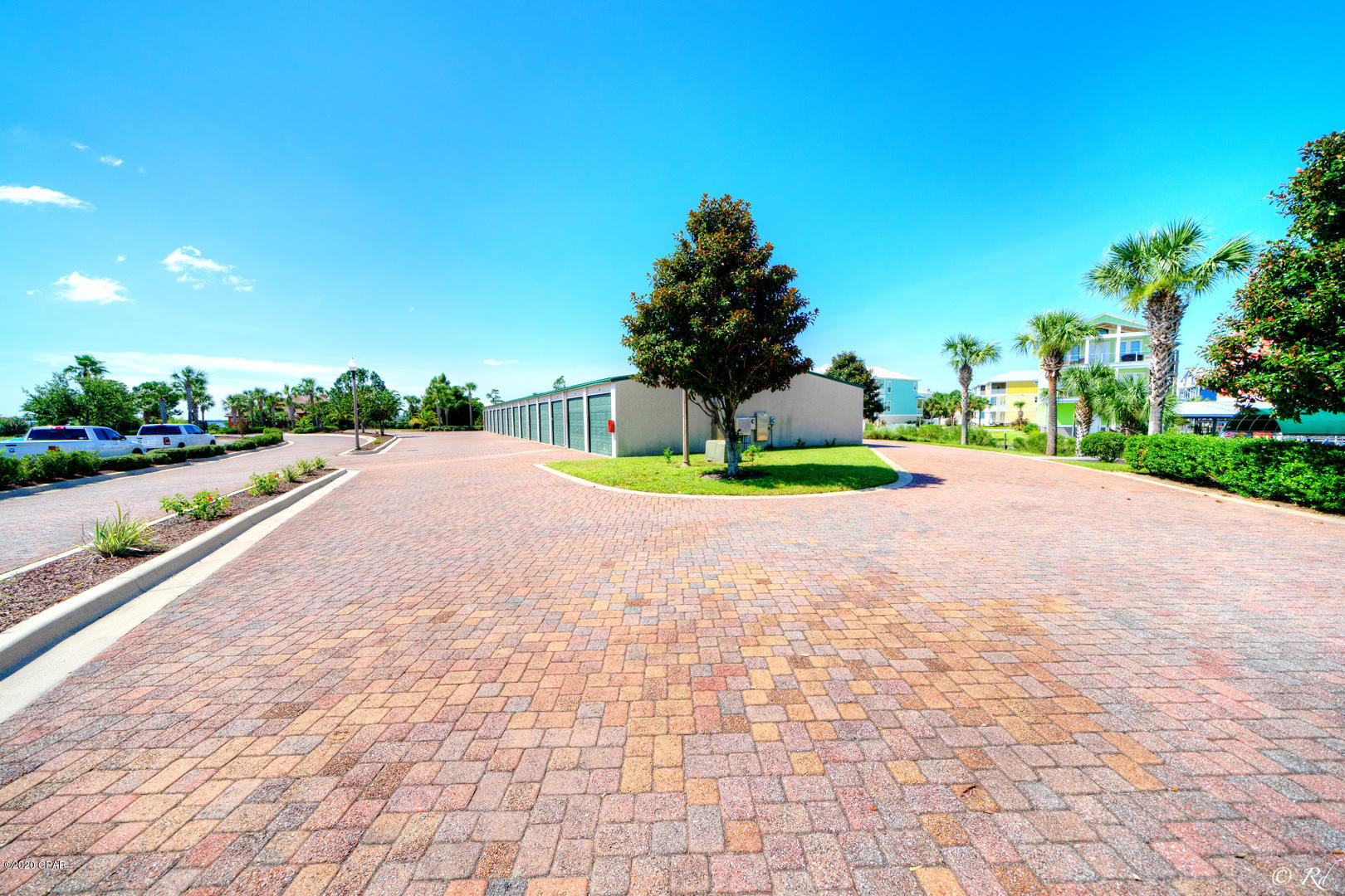 Hibiscus By The Bay - Residential