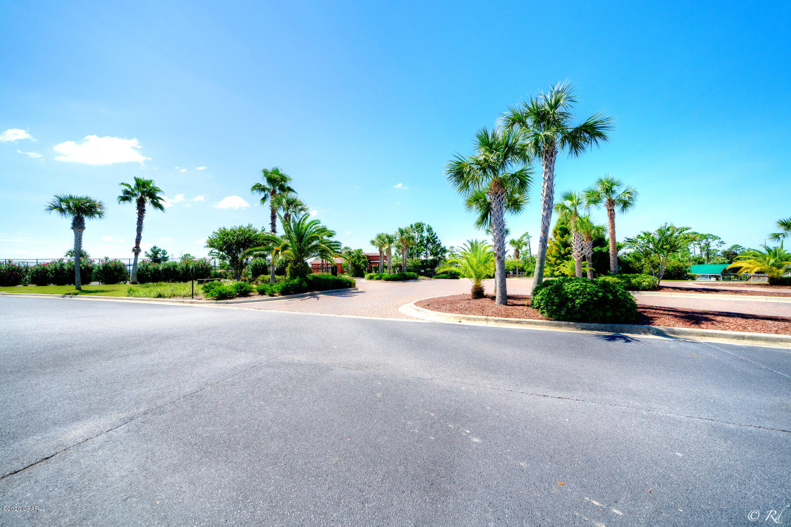 Hibiscus By The Bay - Residential