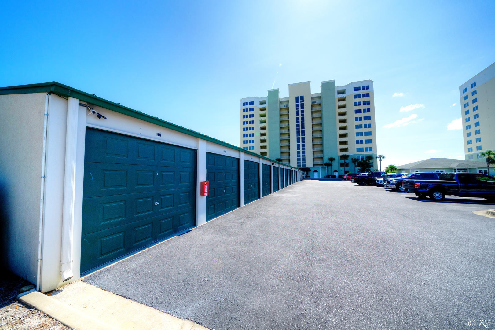 Hibiscus By The Bay - Residential