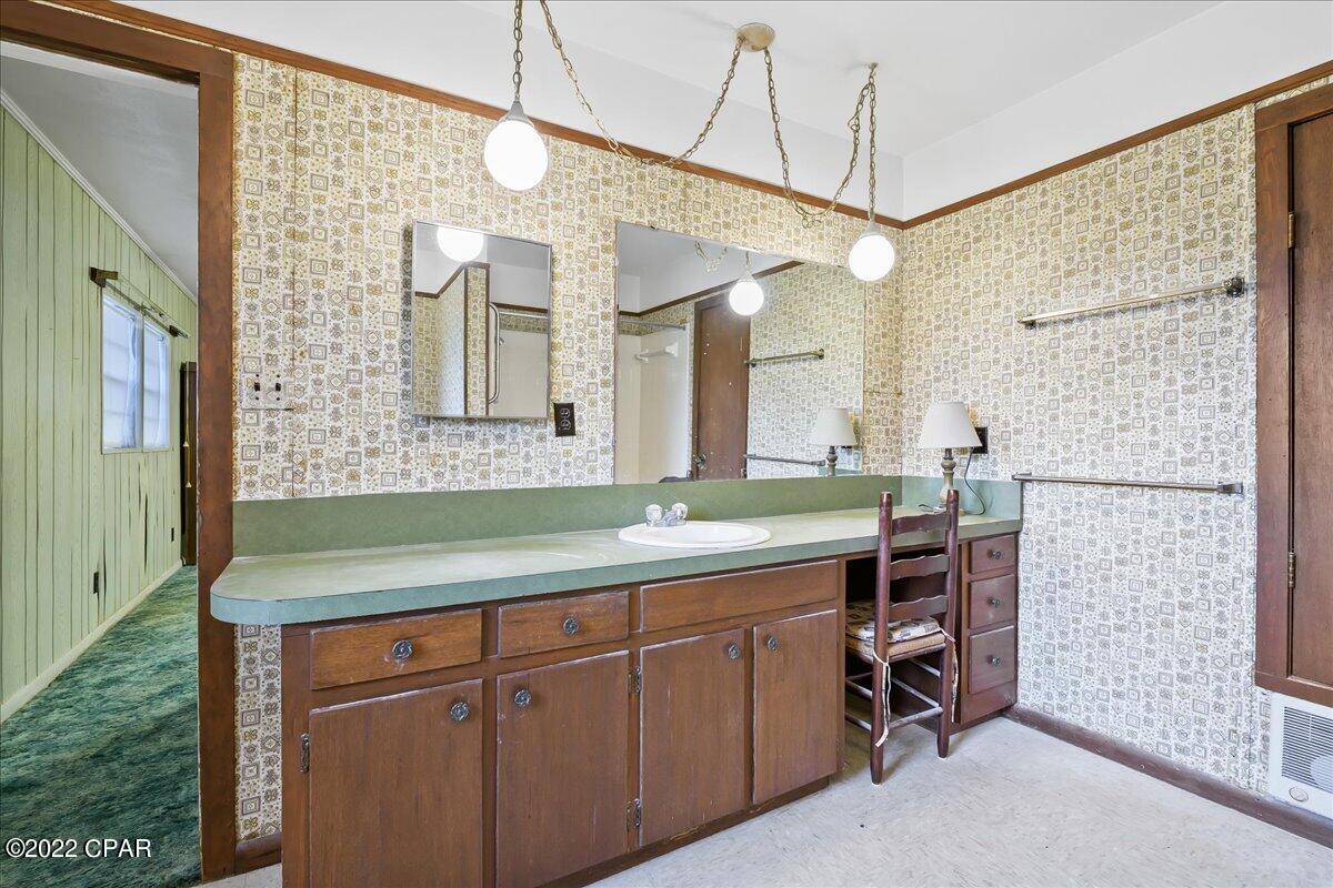 Round Lake - Residential