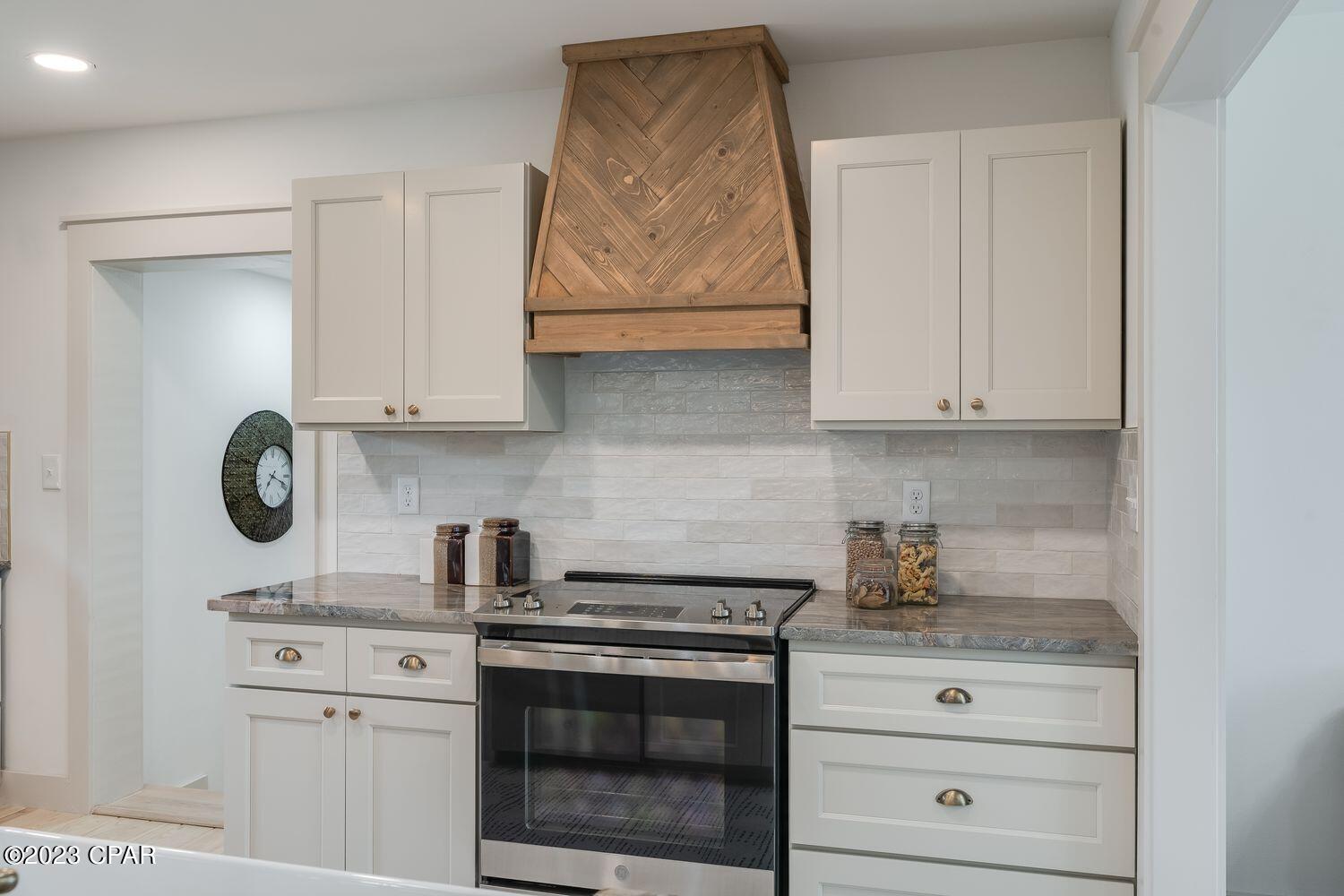 Sudduths 10Th Add - Residential