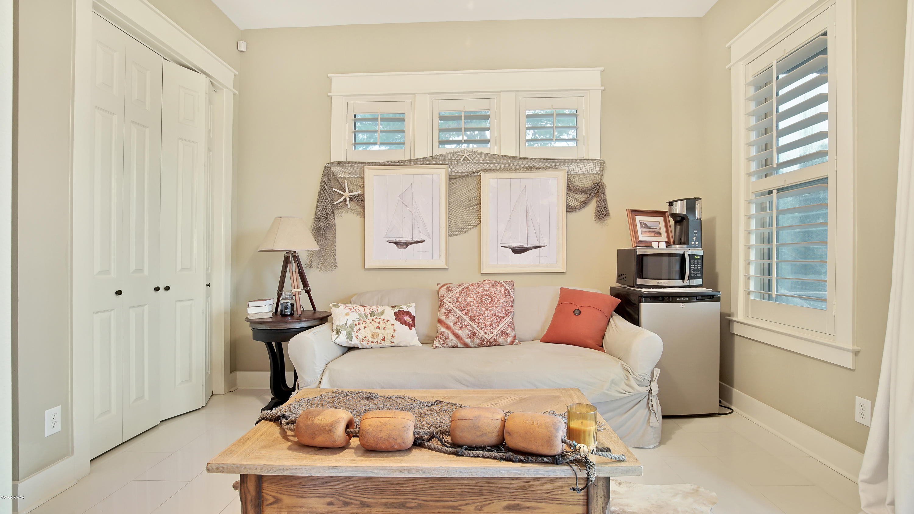 Sea Pointe - Residential