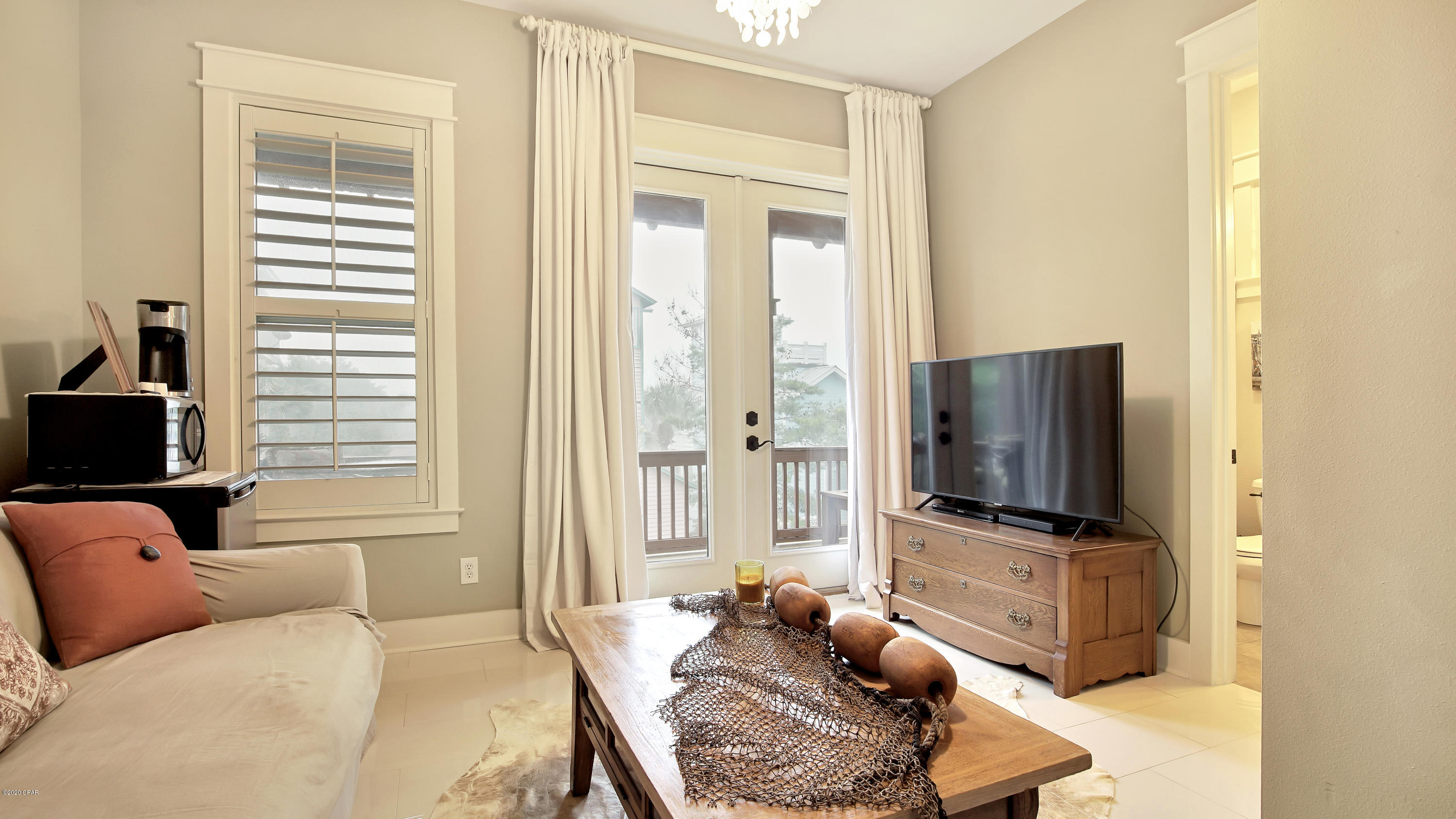 Sea Pointe - Residential