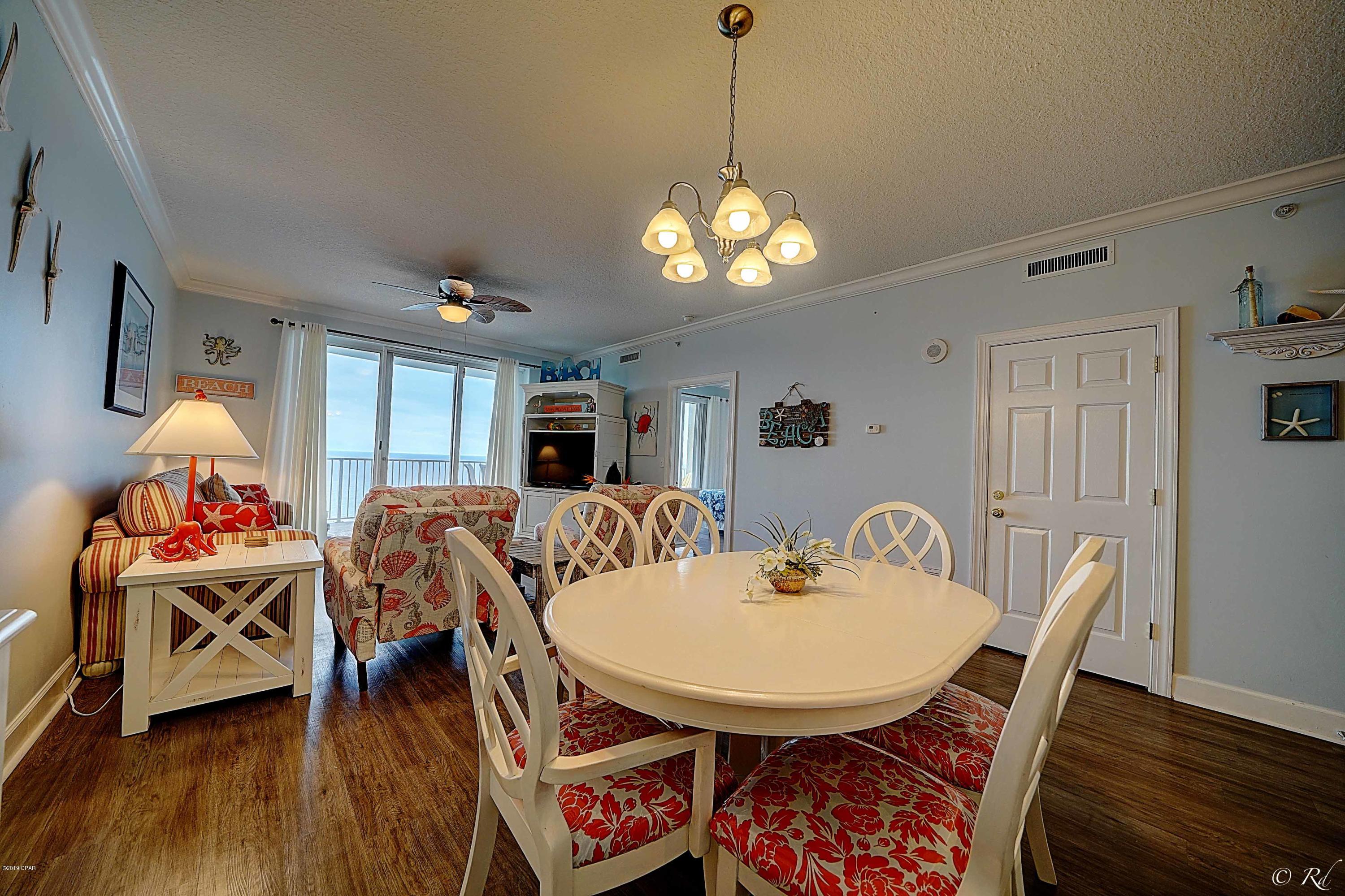 Twin Palms Resort - Residential