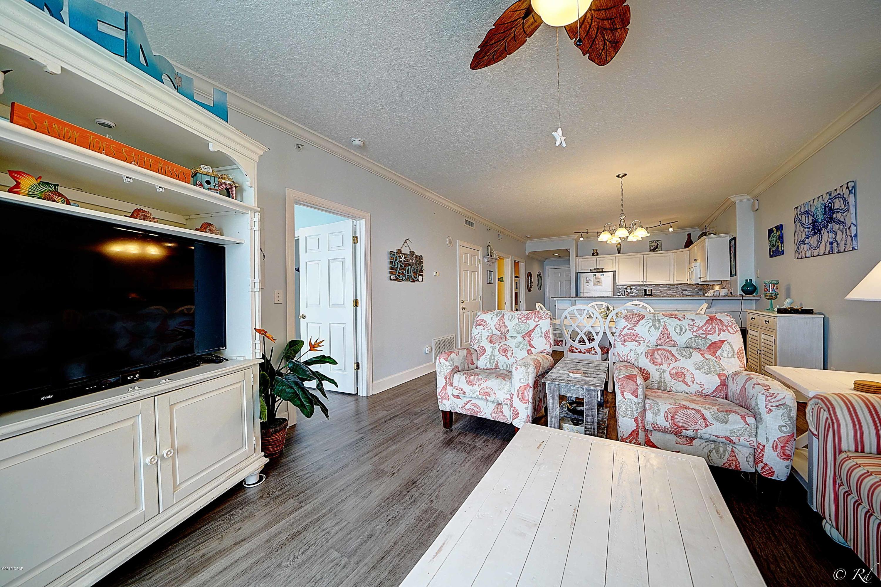 Twin Palms Resort - Residential