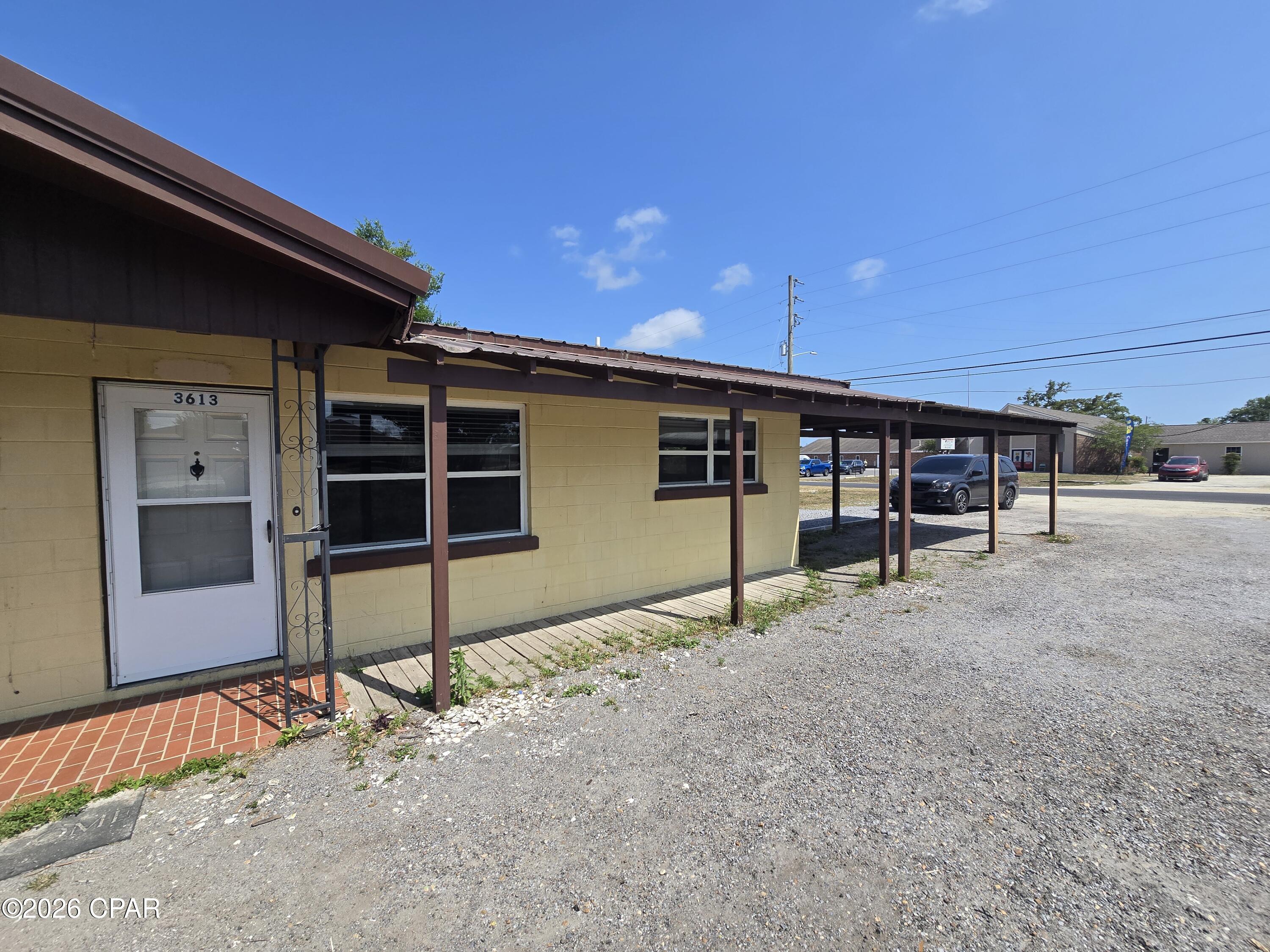 [No Recorded Subdiv] - Residential Lease
