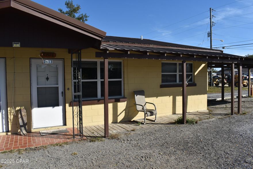 Centrally located 2 bed 1 bath duplex now available for rent. Recently renovated with water/trash/sewer included in monthly rent. Application MUST be on file before showings will be scheduled. Sorry, Section 8 not accepted on this property.