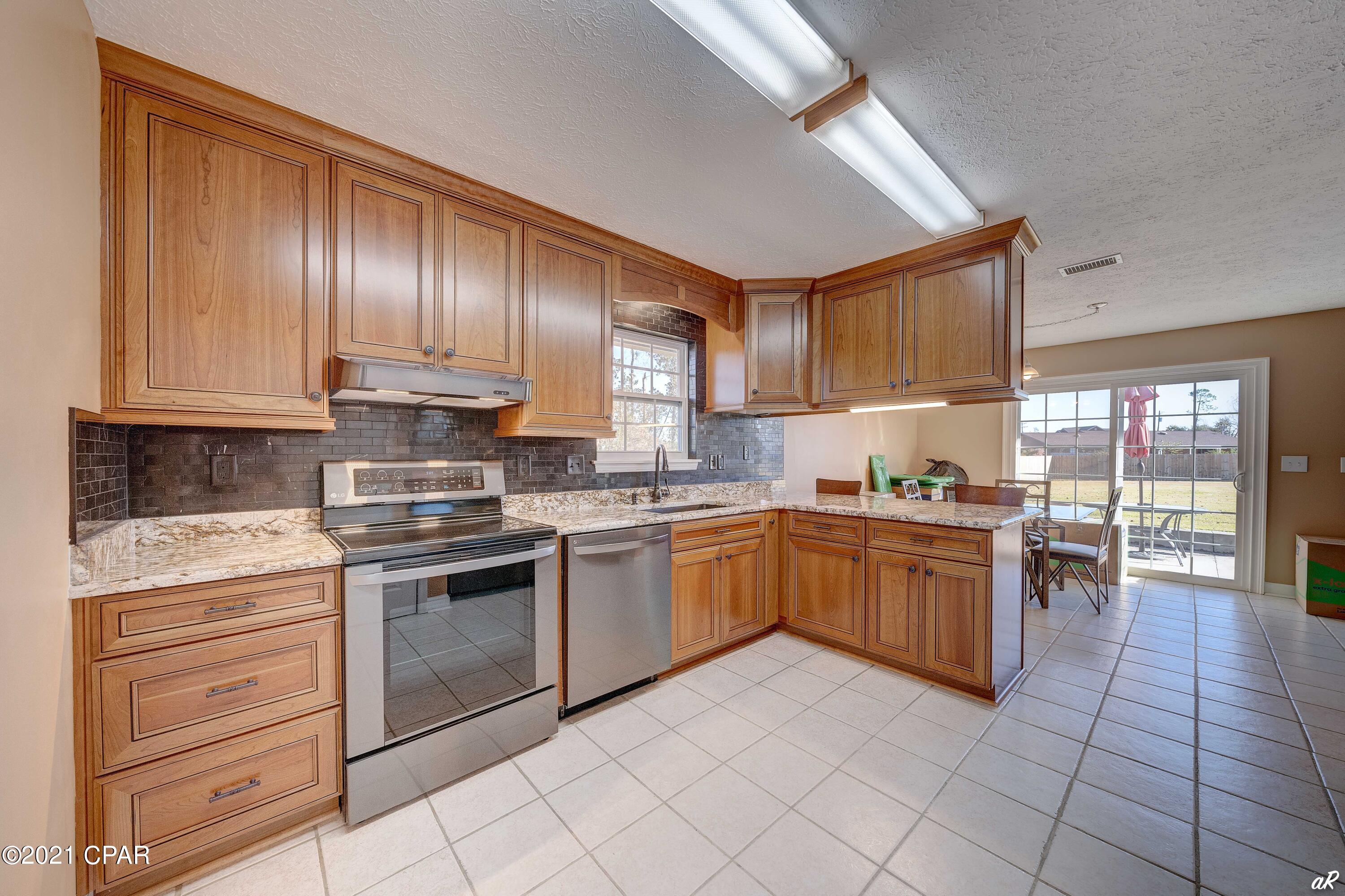 Rolling Hills - Residential