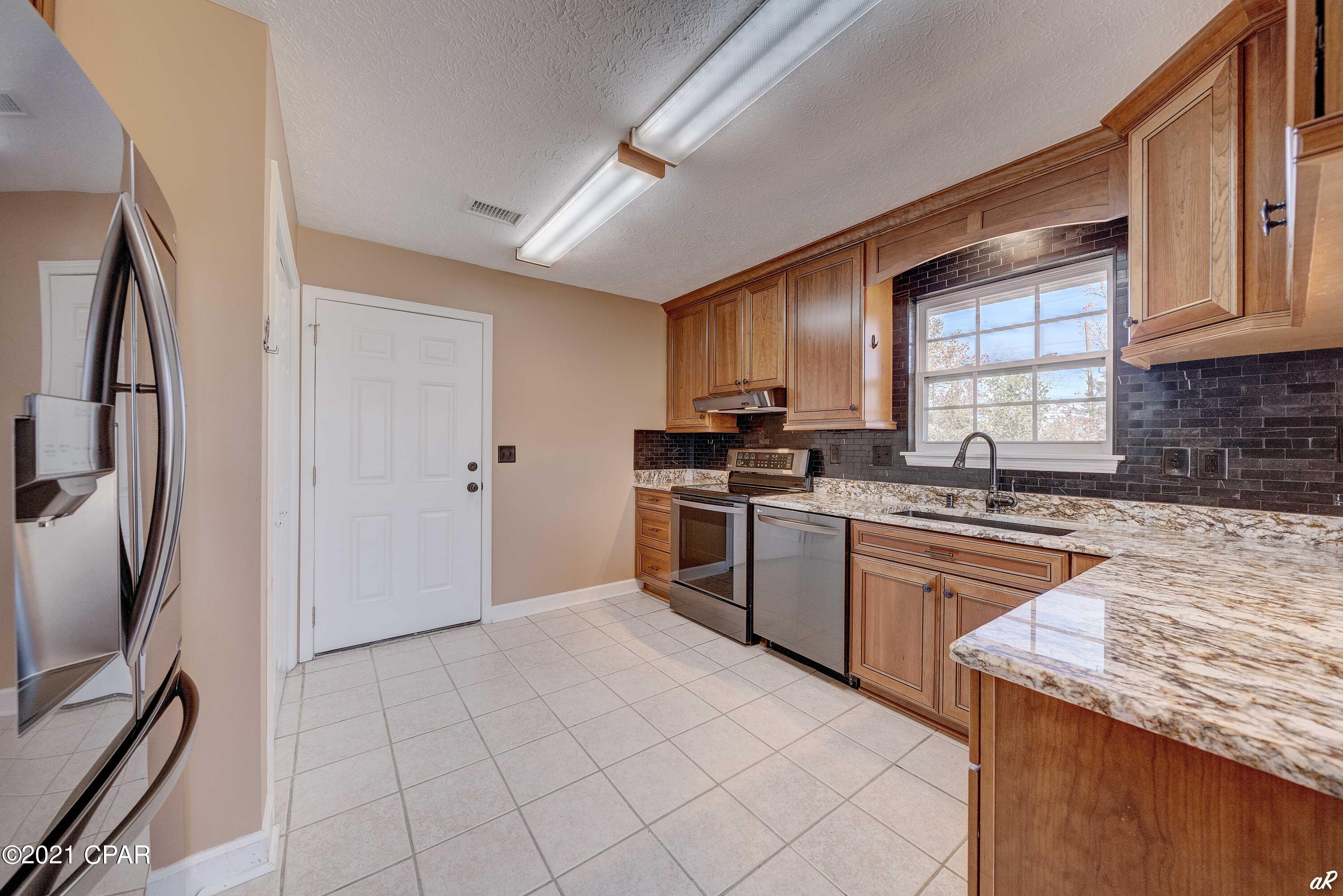 Rolling Hills - Residential