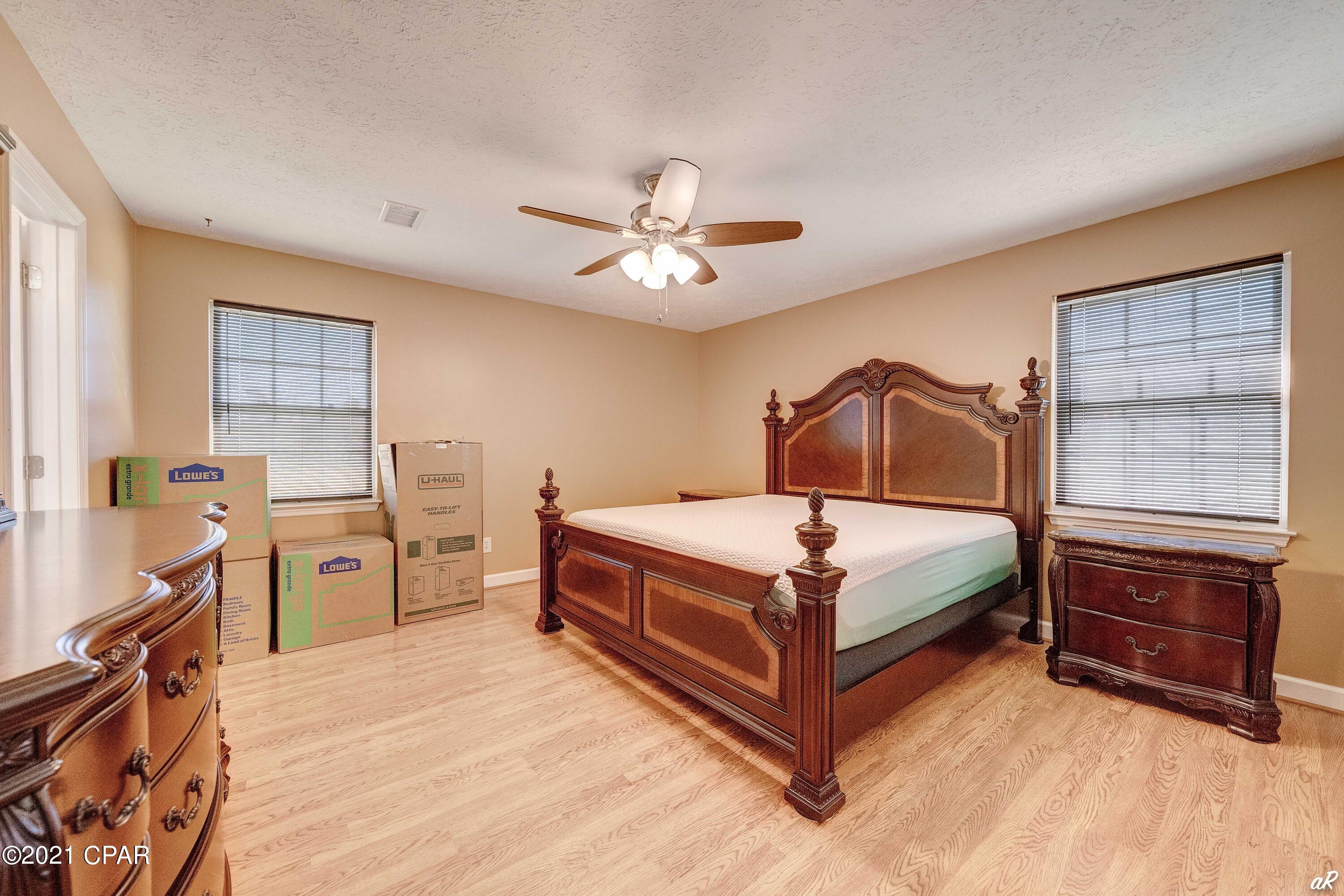 Rolling Hills - Residential