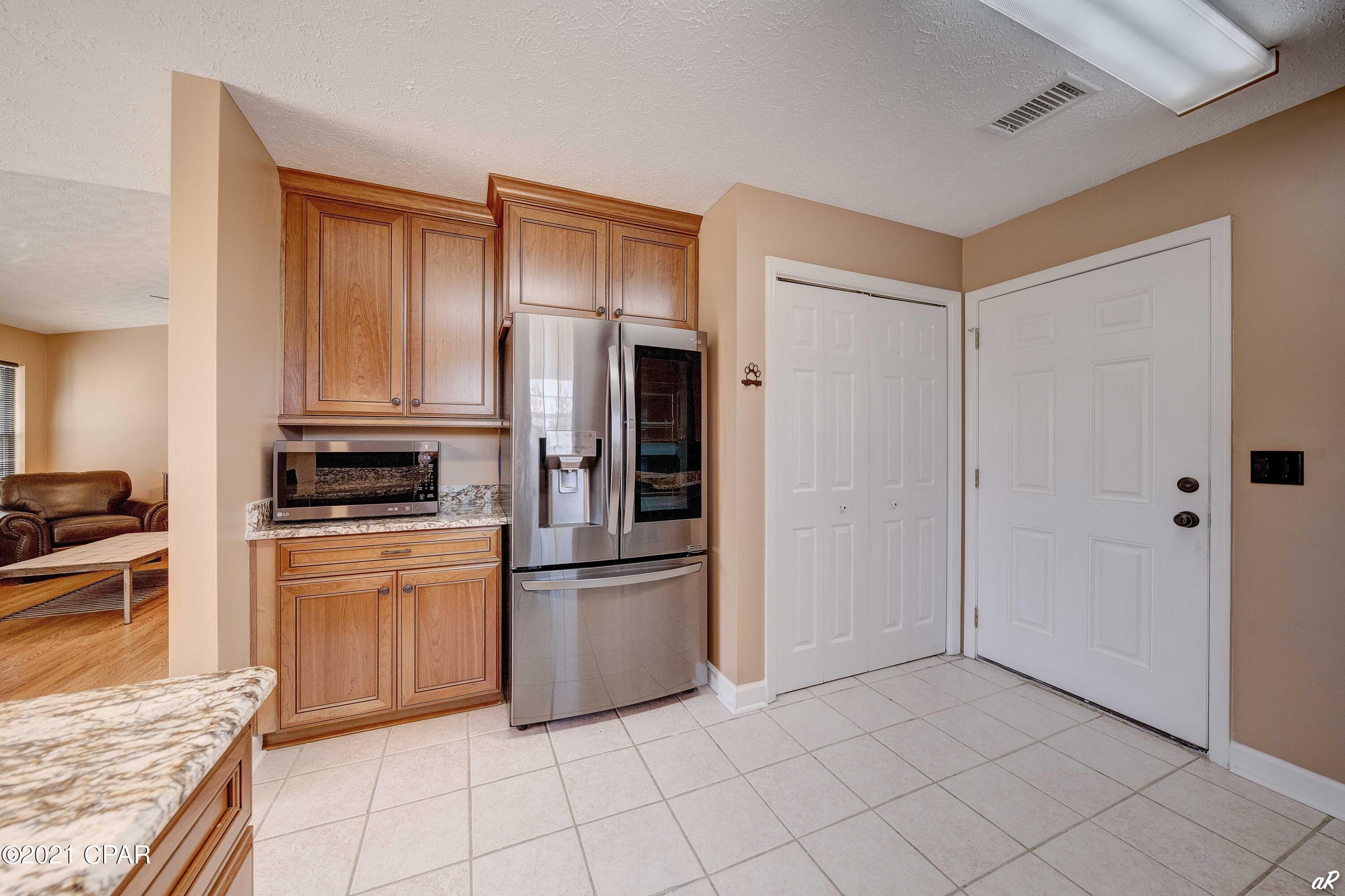 Rolling Hills - Residential