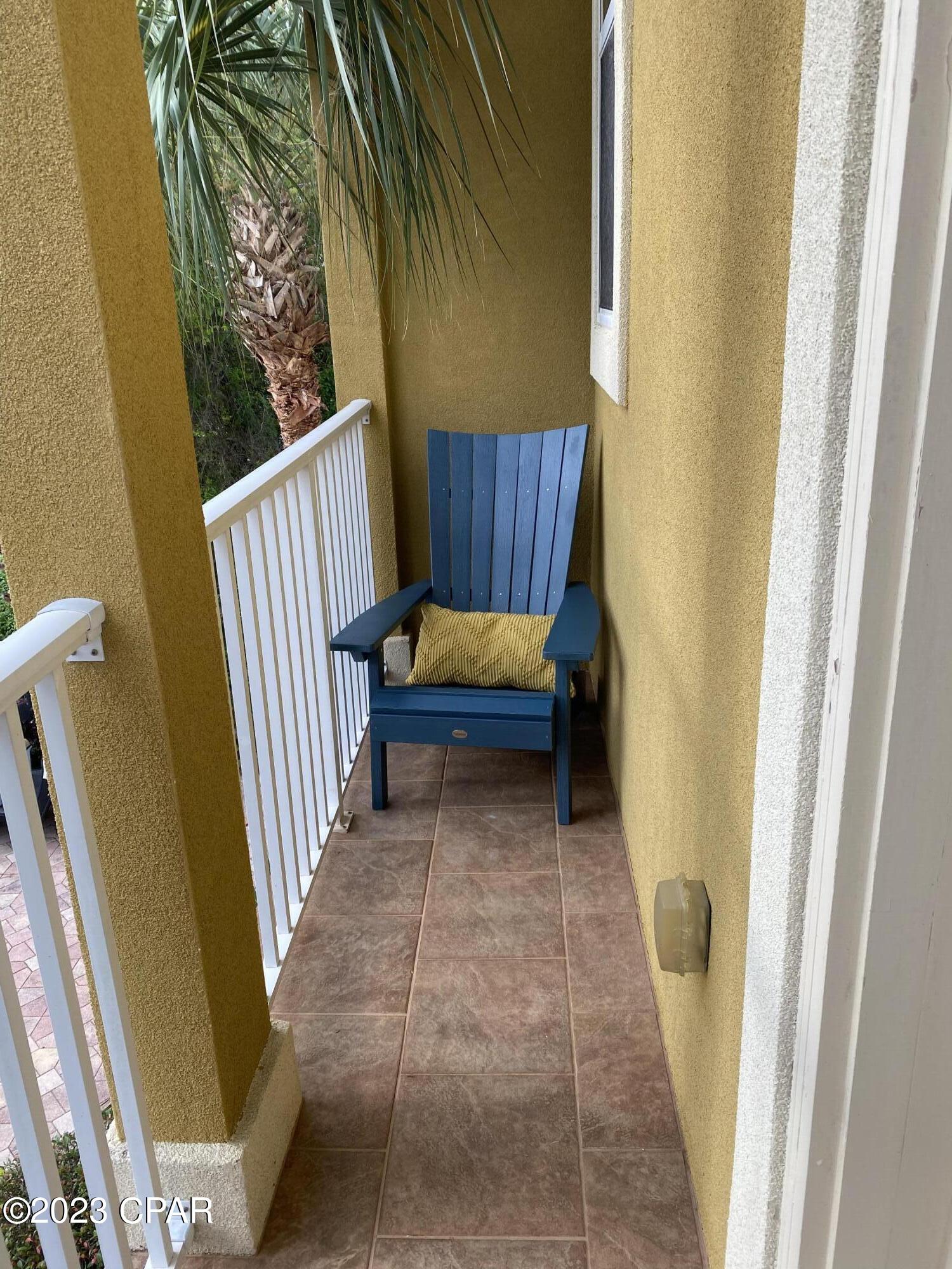 La Valencia Beach Resort - Residential