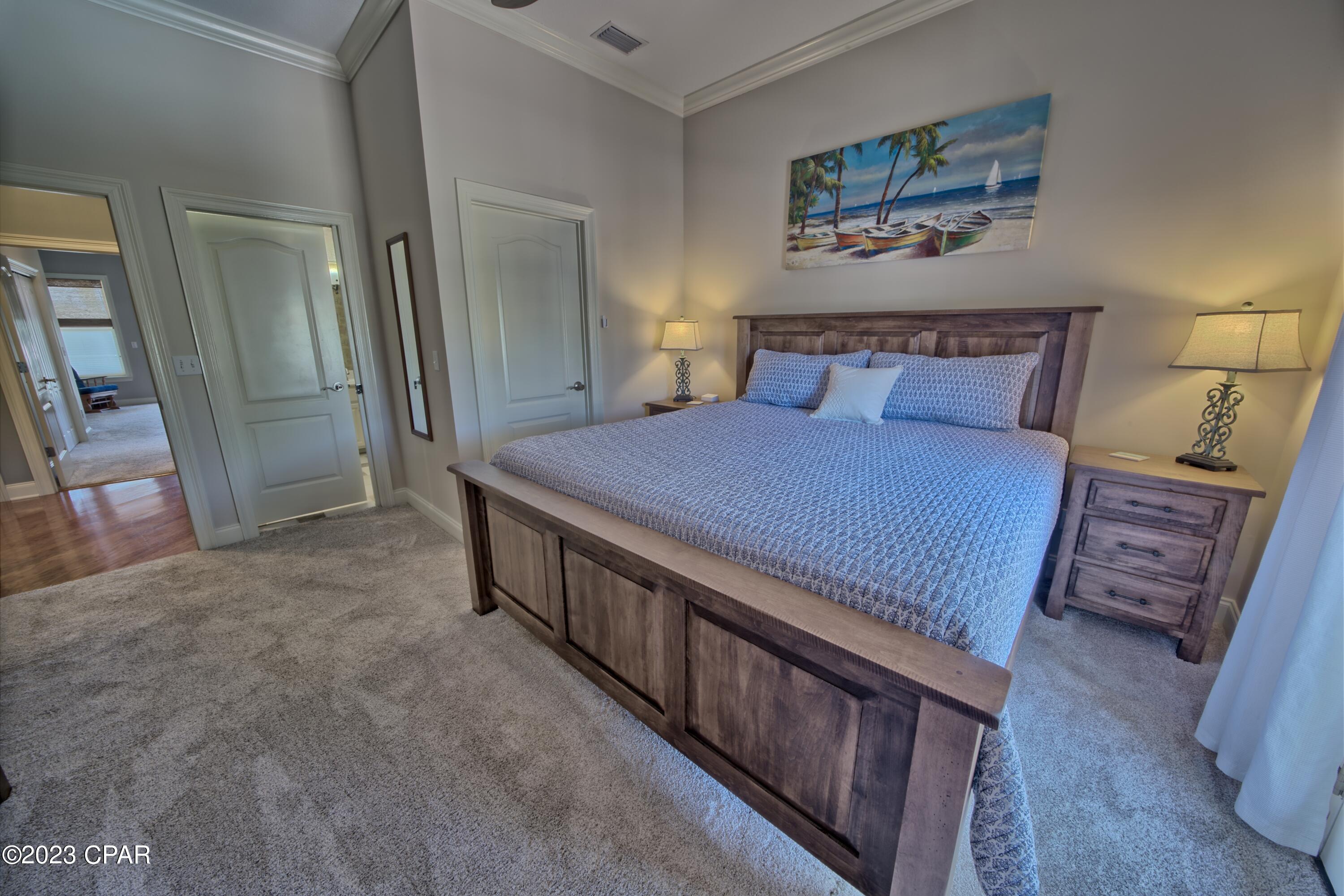 La Valencia Beach Resort - Residential