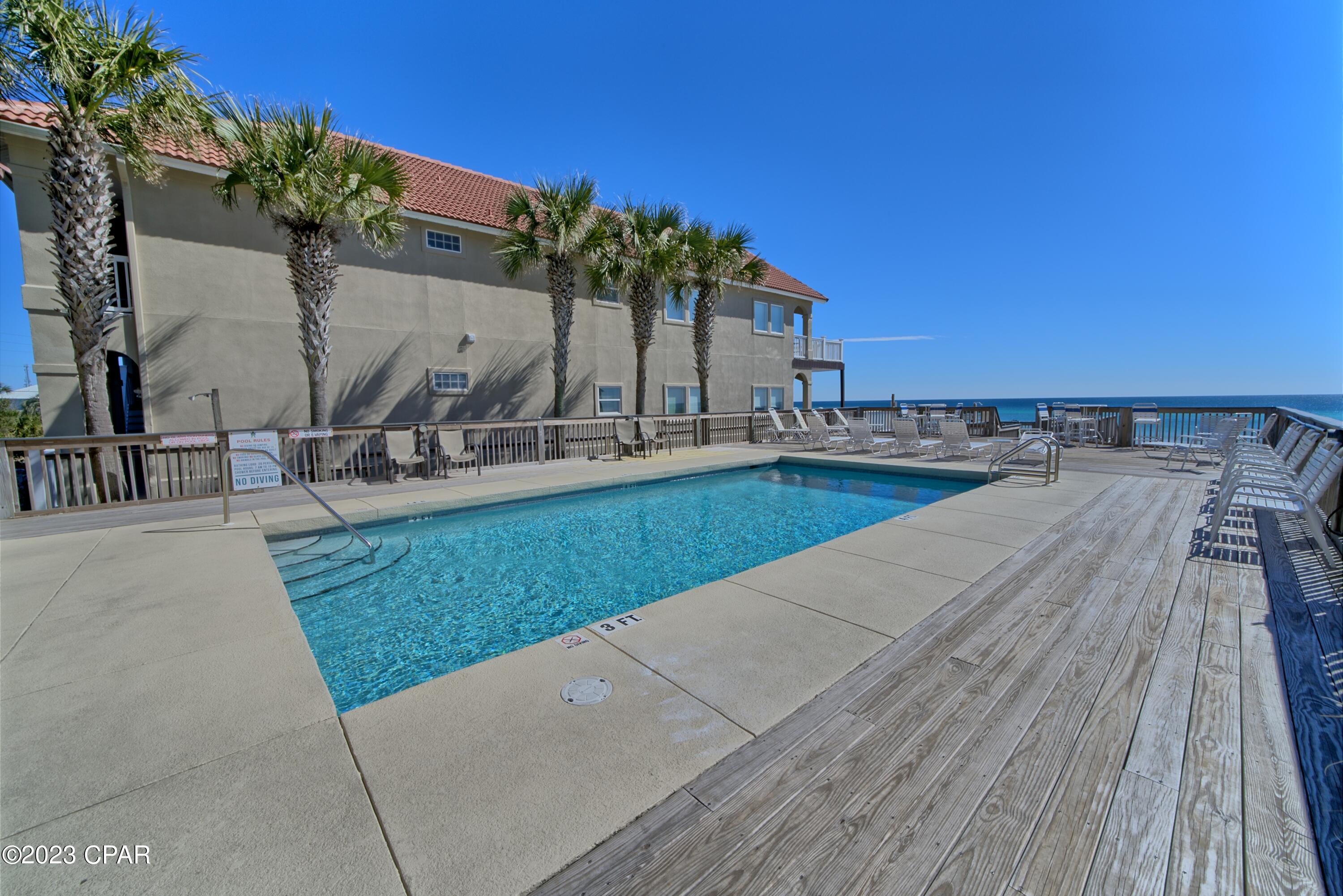 La Valencia Beach Resort - Residential